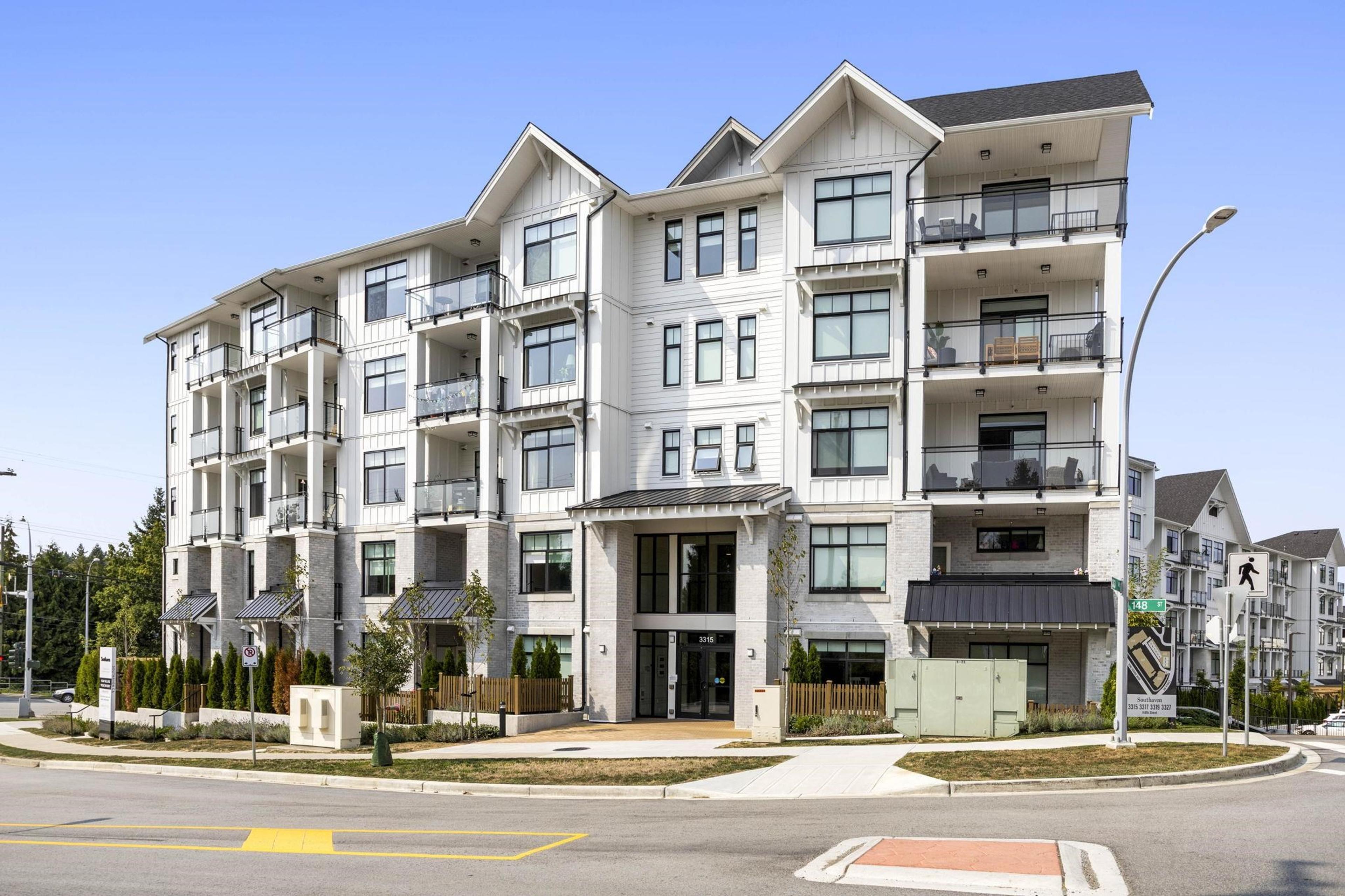 3315 148 Street, Surrey - Exteriors - Photo 2