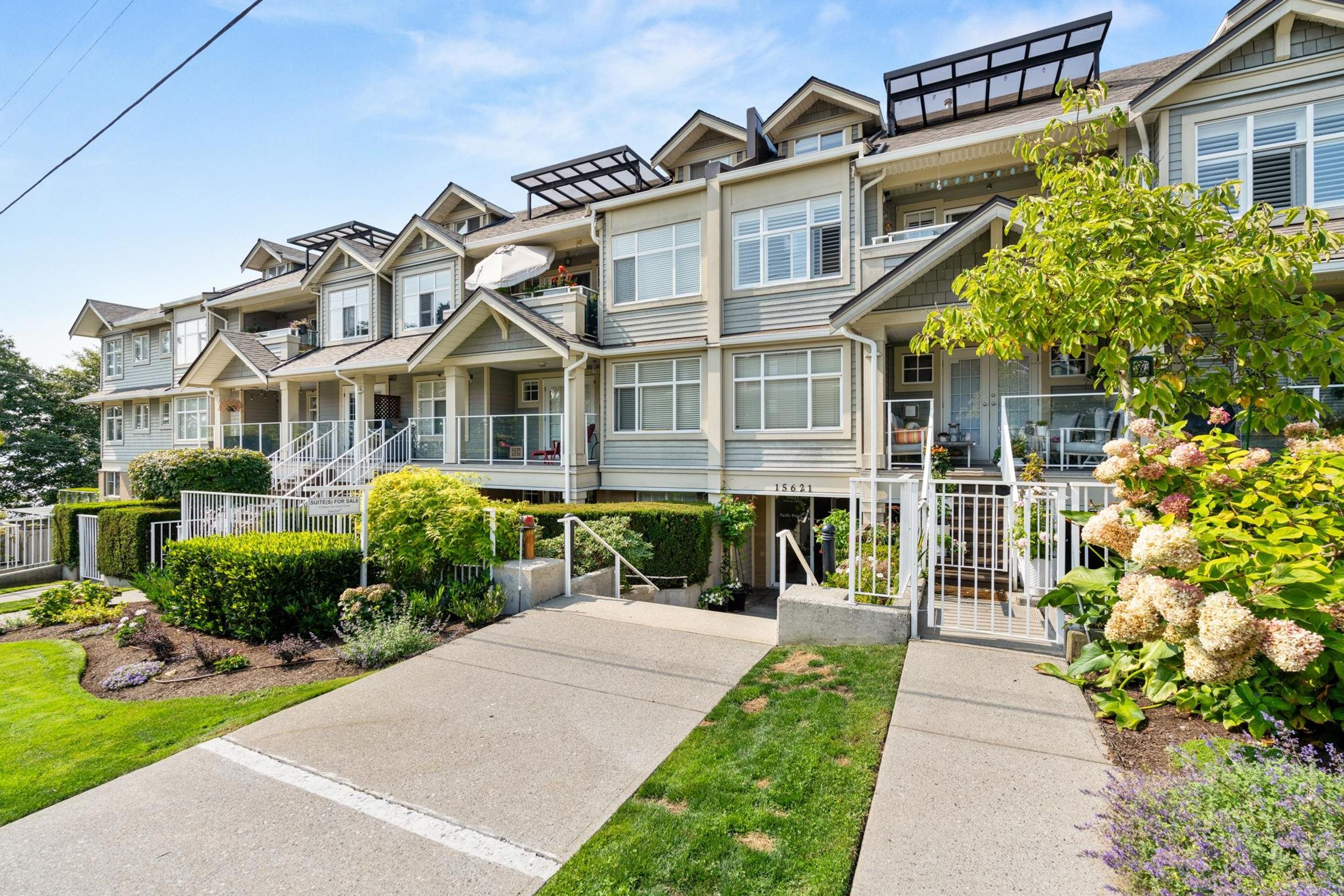15621 Marine Drive, White Rock - Exteriors - Full Complex View - Photo 1
