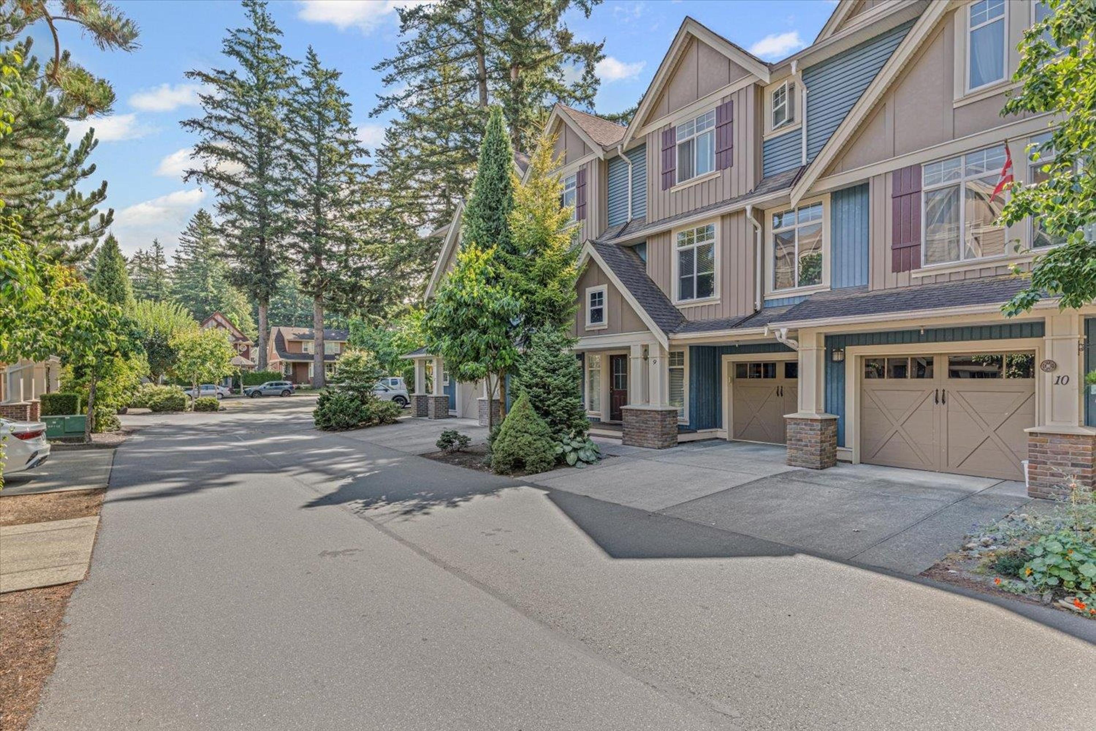 5837 Sappers Way, Chilliwack - Exteriors - Photo 5