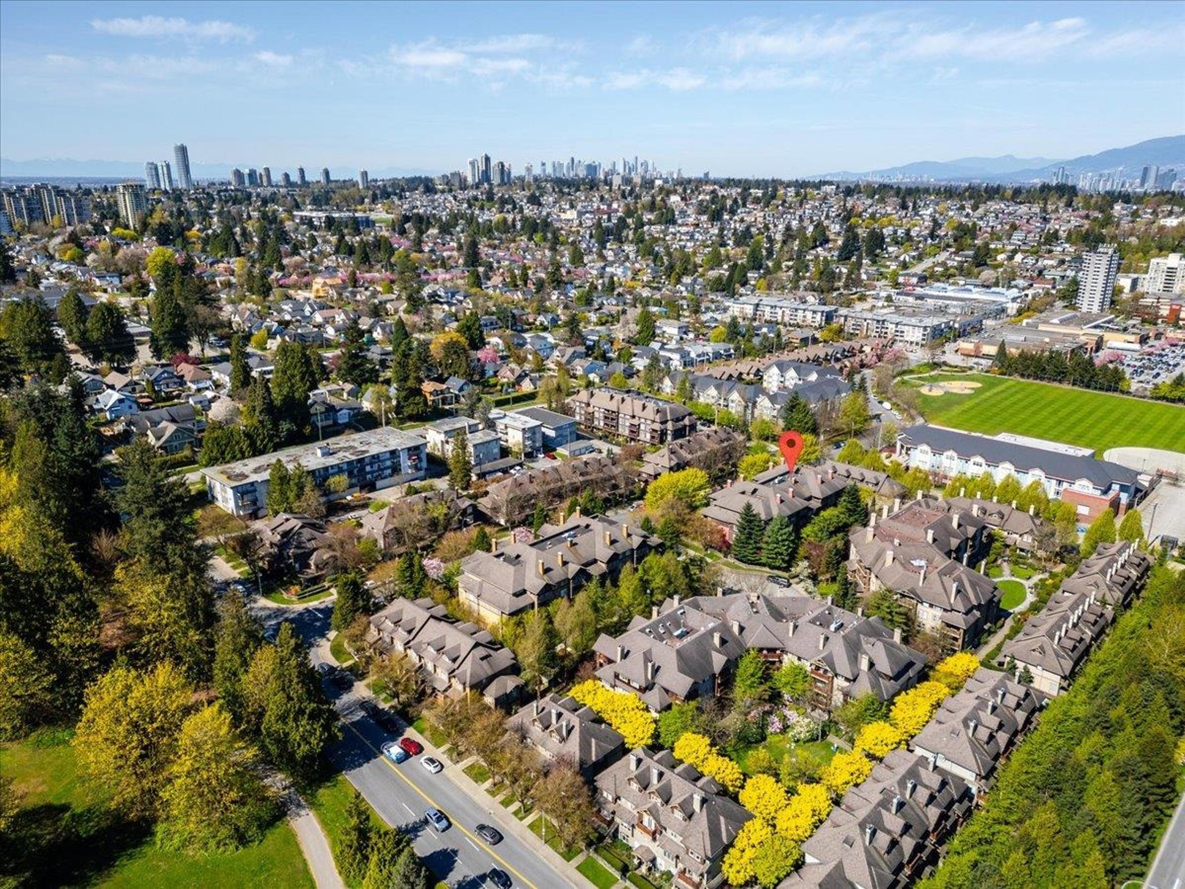675 Park Crescent, New Westminster - Exteriors - Full Complex View, Drone/Aerial View, Marked/Pin - Photo 2