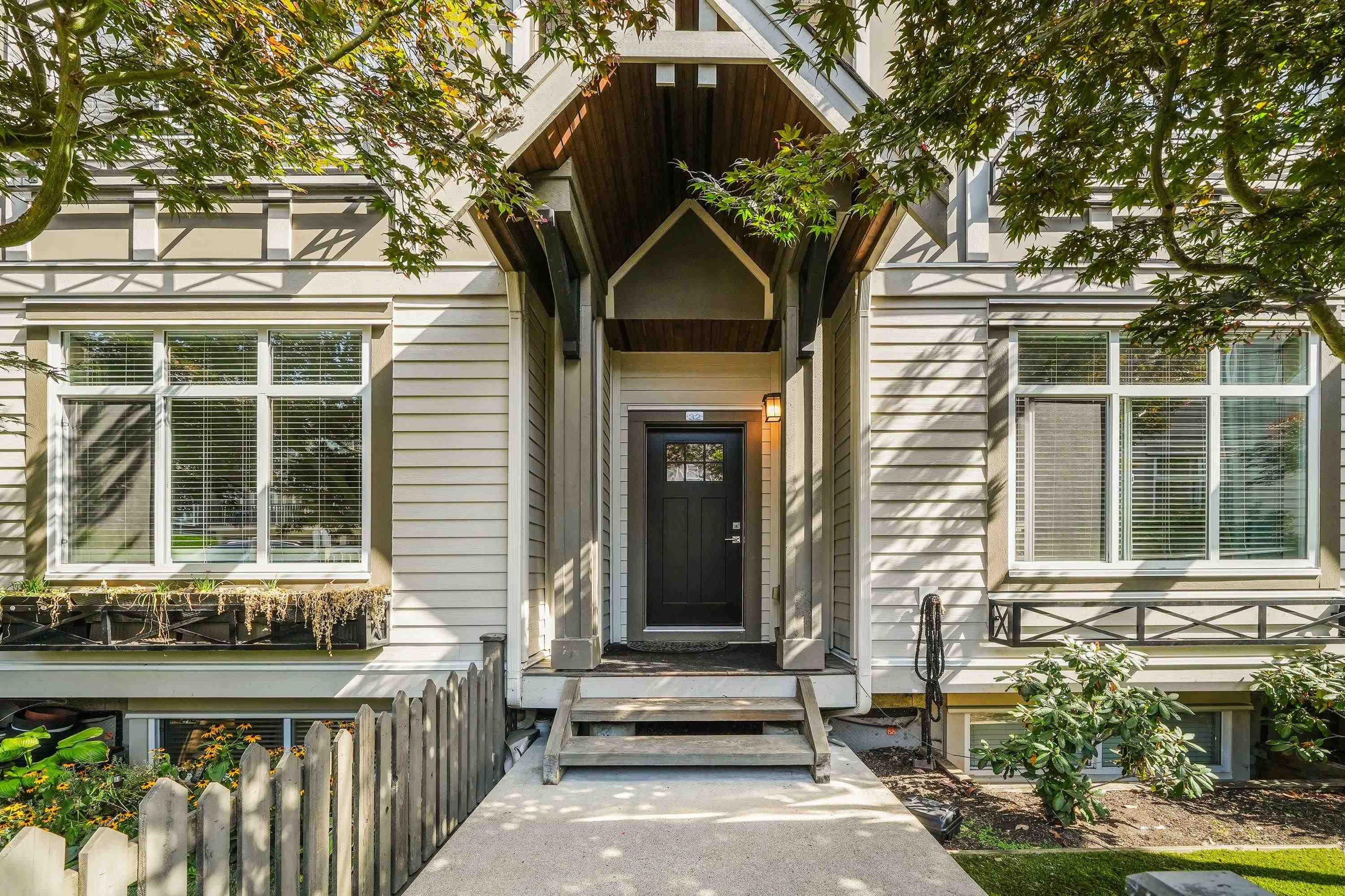 6591 195a Street, Surrey - Exteriors - Photo 1