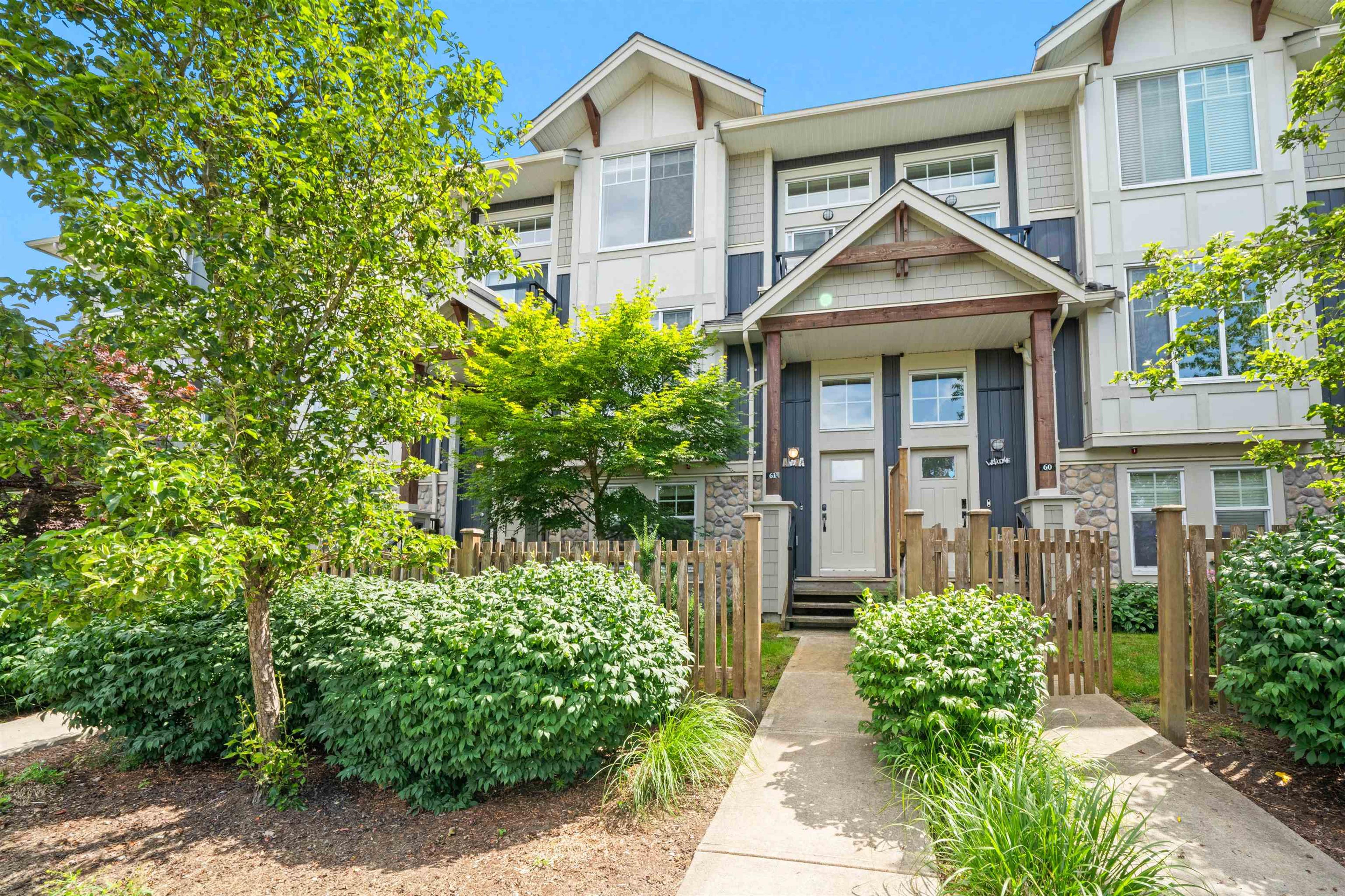 20498 82 Avenue, Langley - Exteriors - Full Complex View - Photo 1