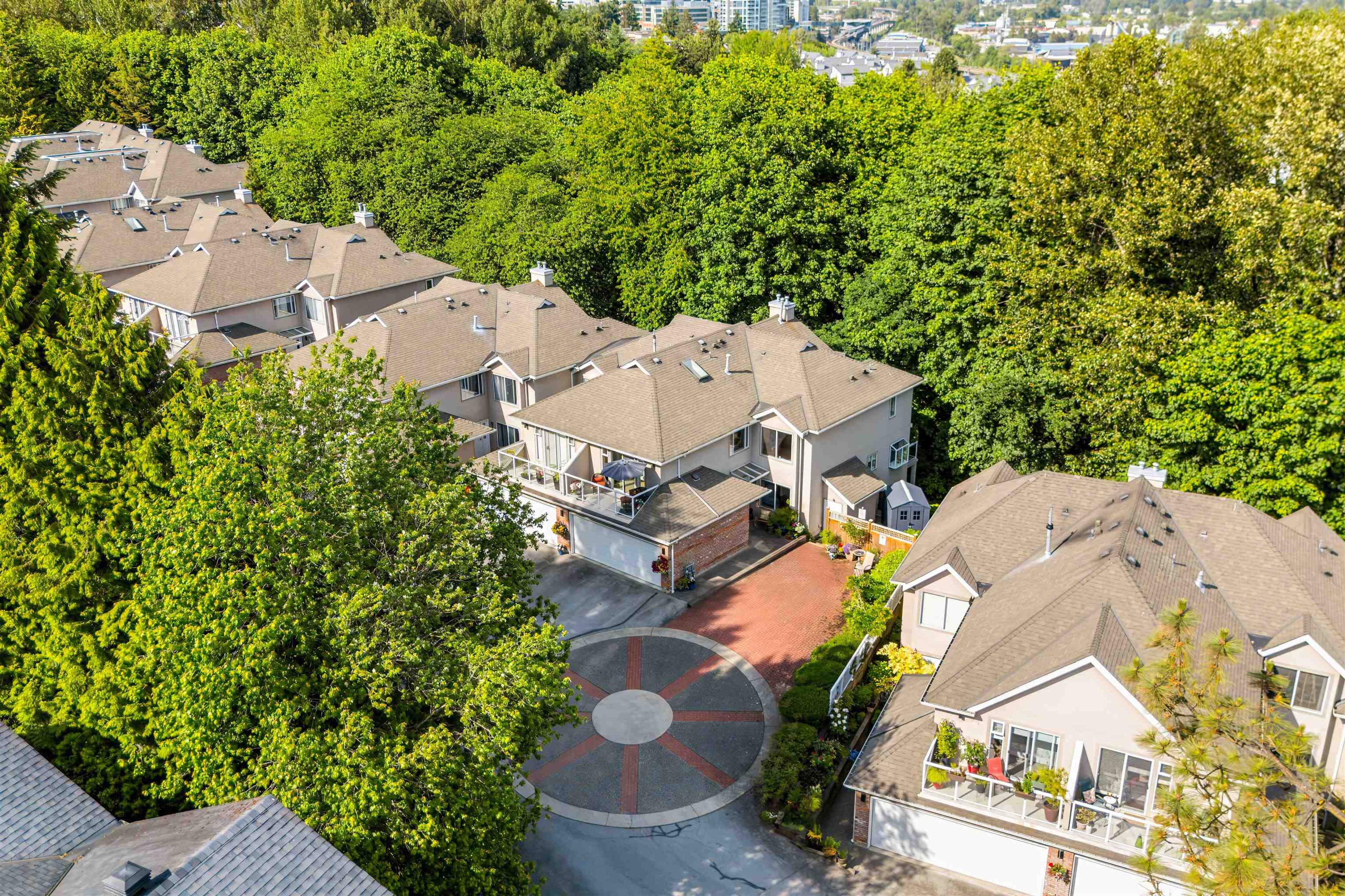 72 Jamieson Court, New Westminster - Exteriors - Full Complex View, Drone/Aerial View - Photo 5