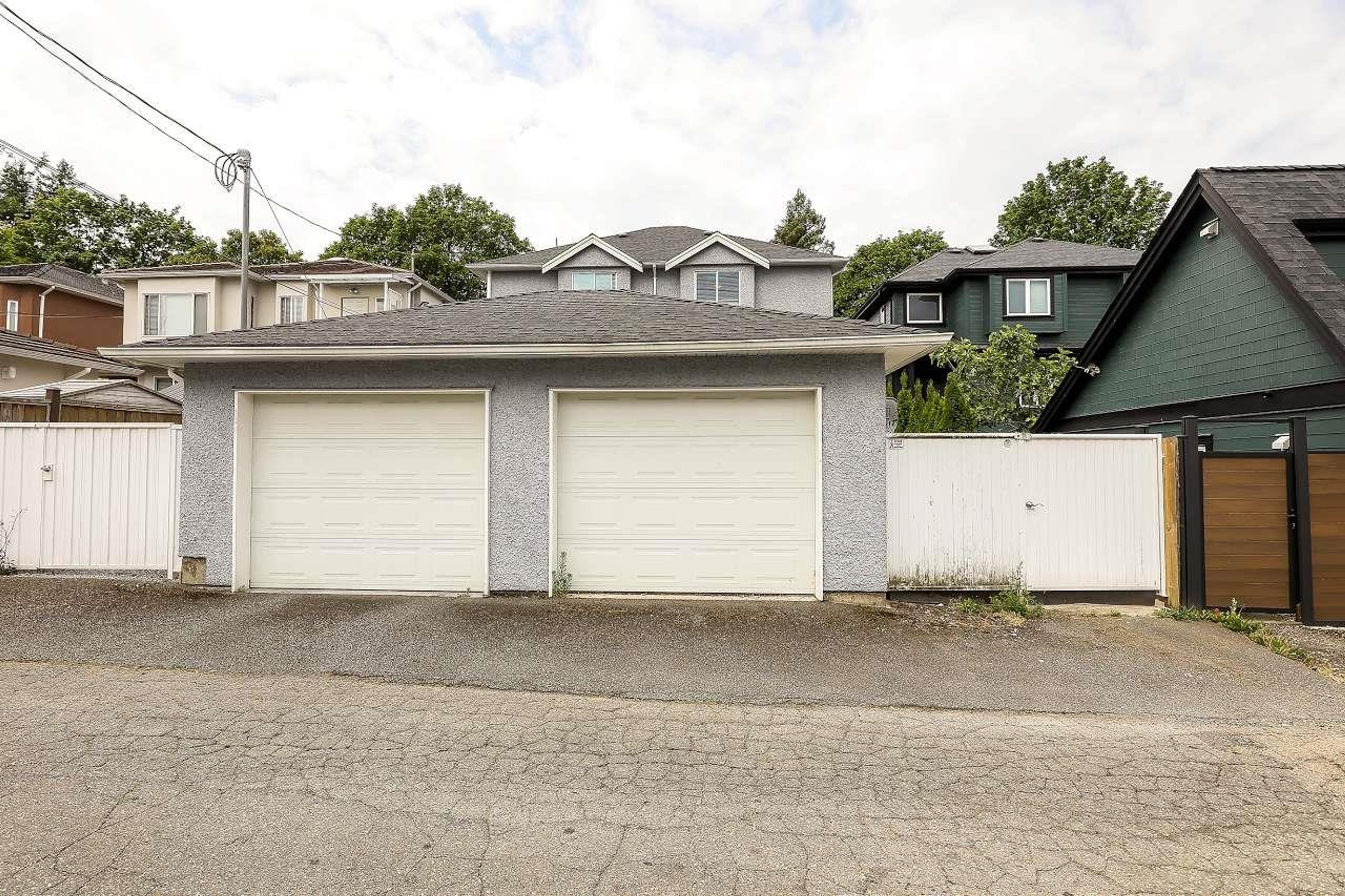 5606 Rhodes Street, Vancouver - Exteriors - Photo 1