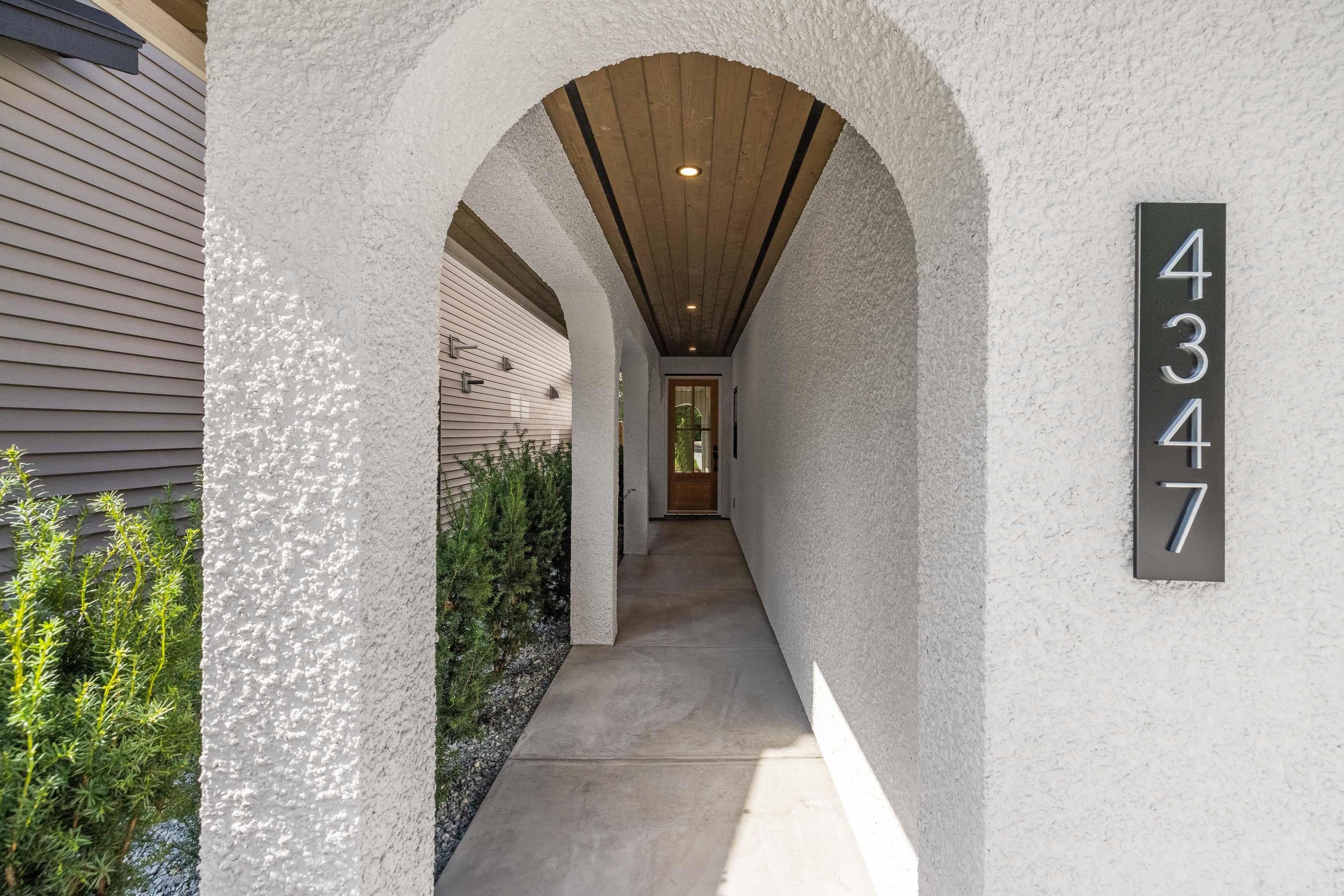 4347 232 Street, Langley - Exteriors - Photo 2