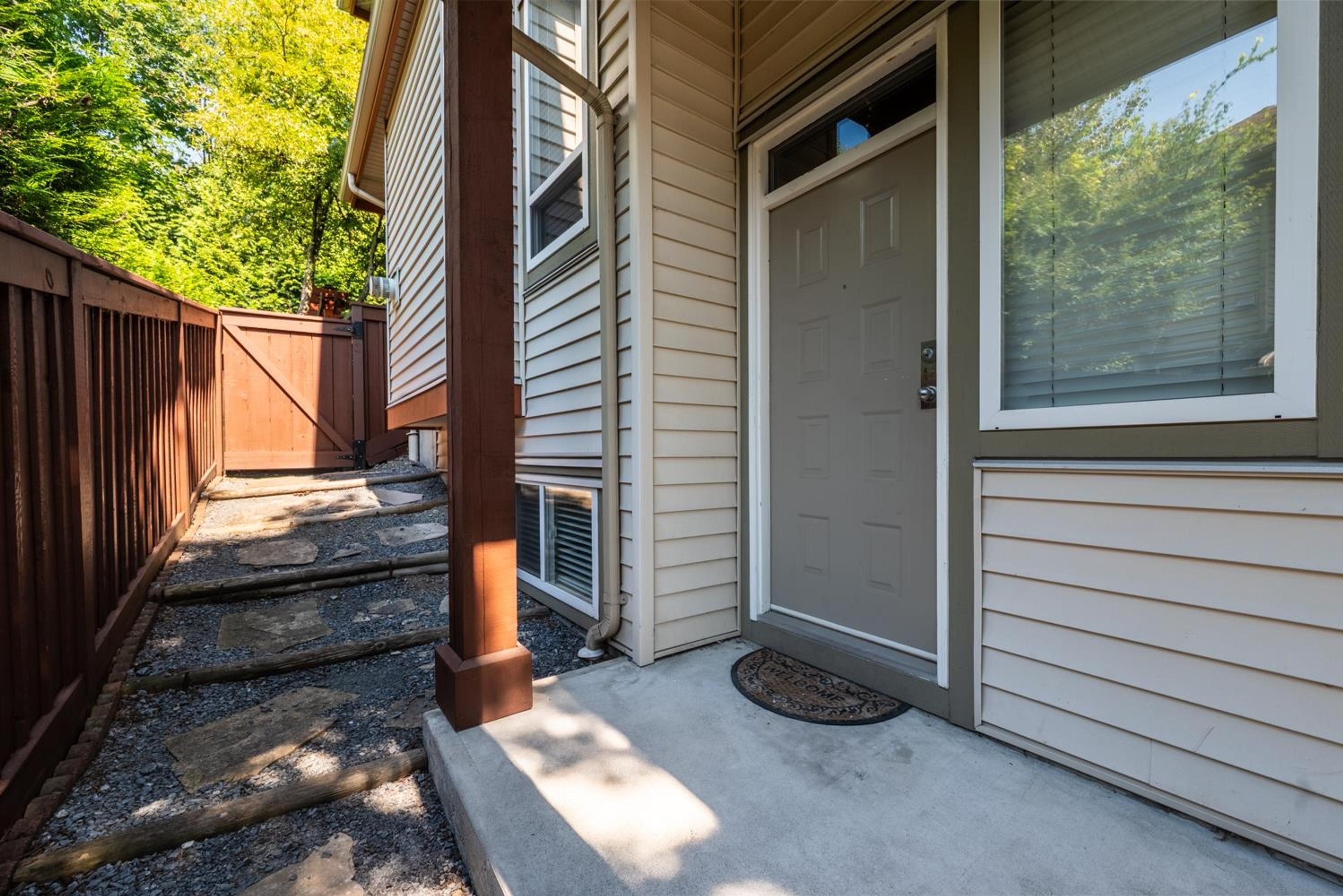 2381 Argue Street, Port Coquitlam - Exteriors - Photo 2