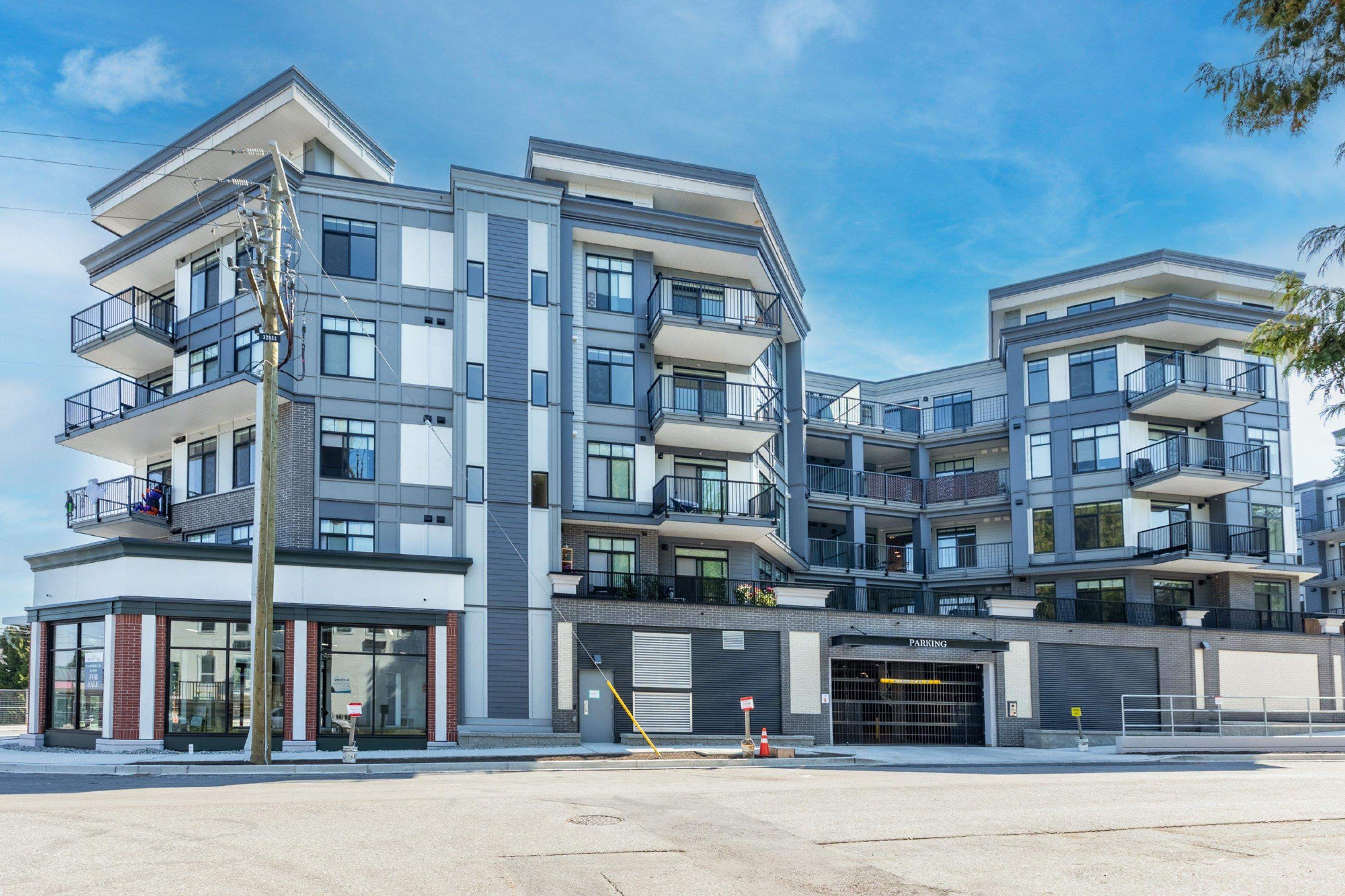 33816 South Fraser Way, Abbotsford - Exteriors - Full Complex View - Photo 1