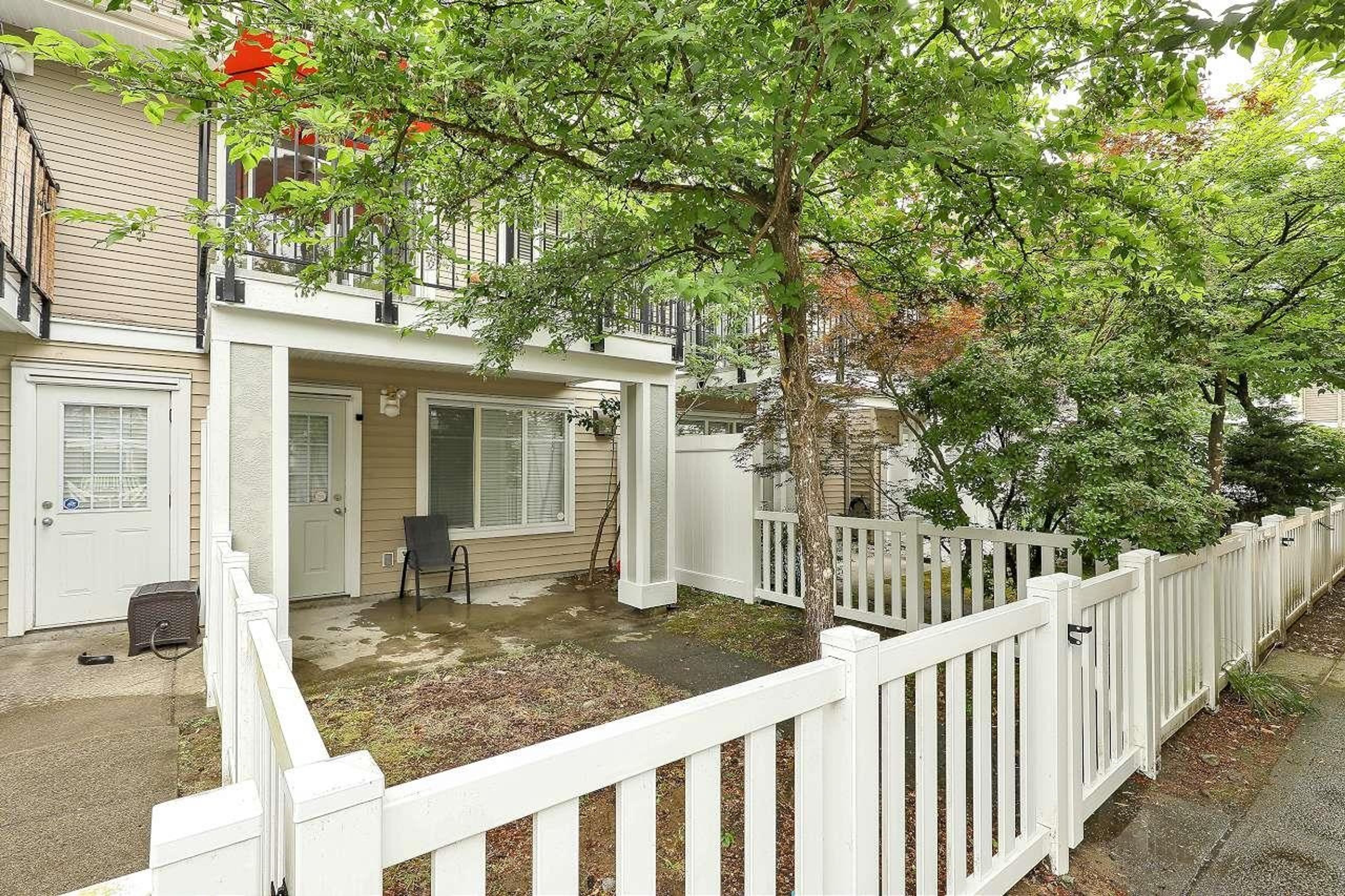 19141 124 Avenue, Pitt Meadows - Exteriors - Photo 3