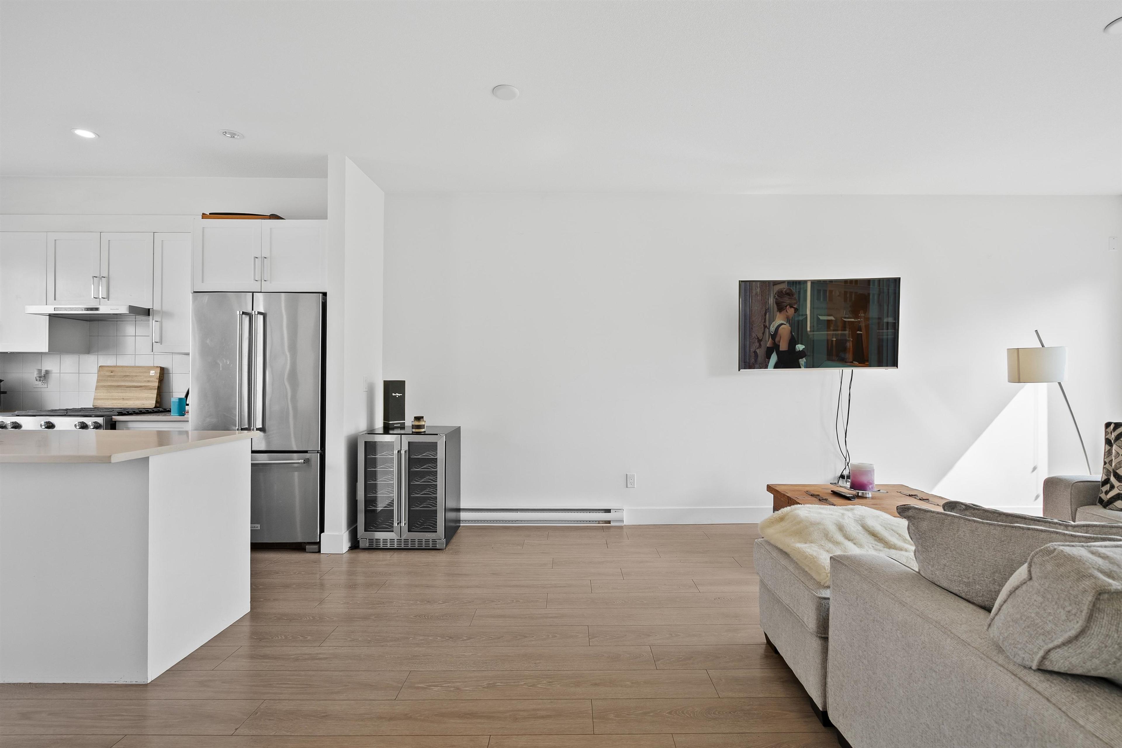 #8 16433 19TH AVENUE - Image 7