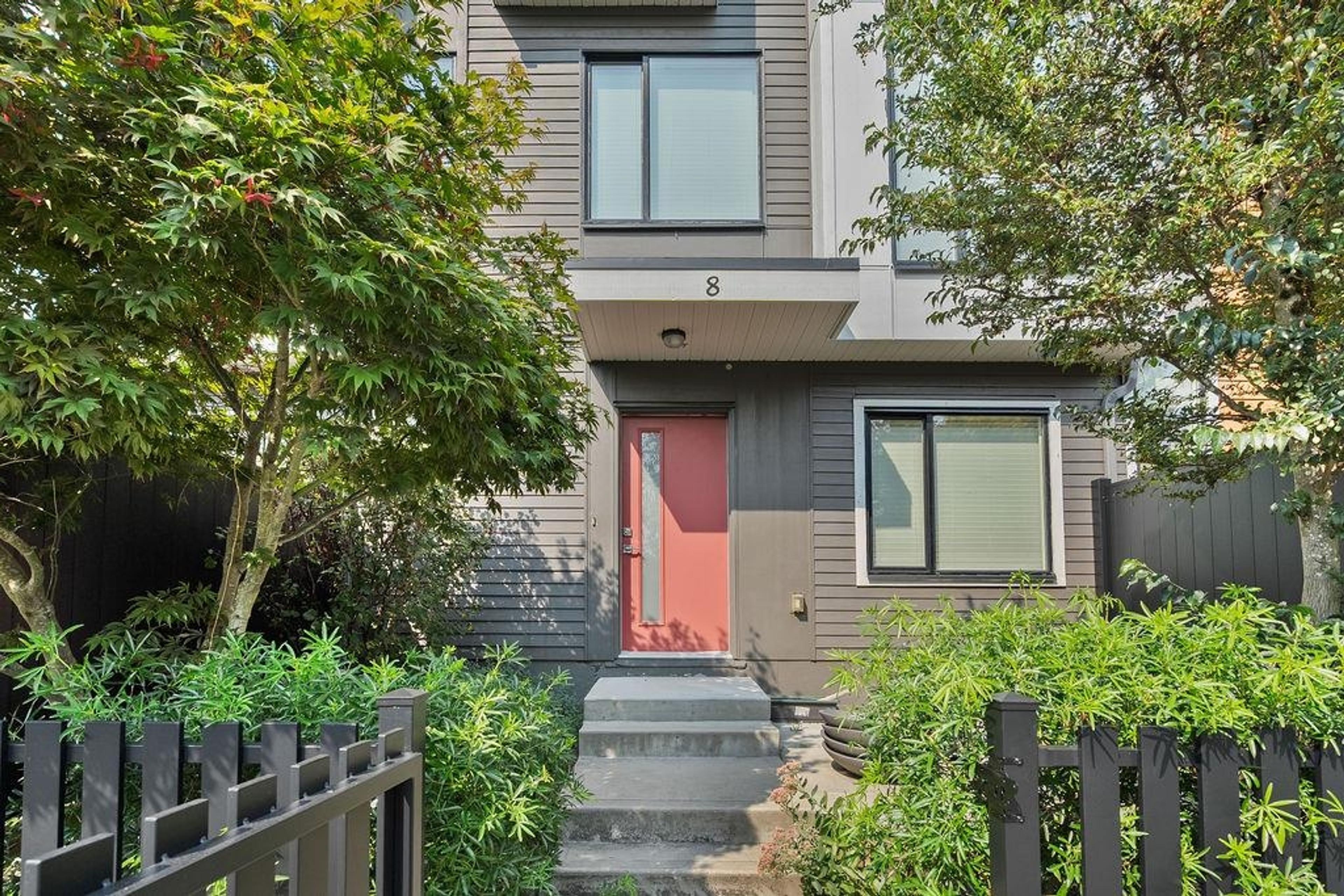 #8 16433 19TH AVENUE - Image 19