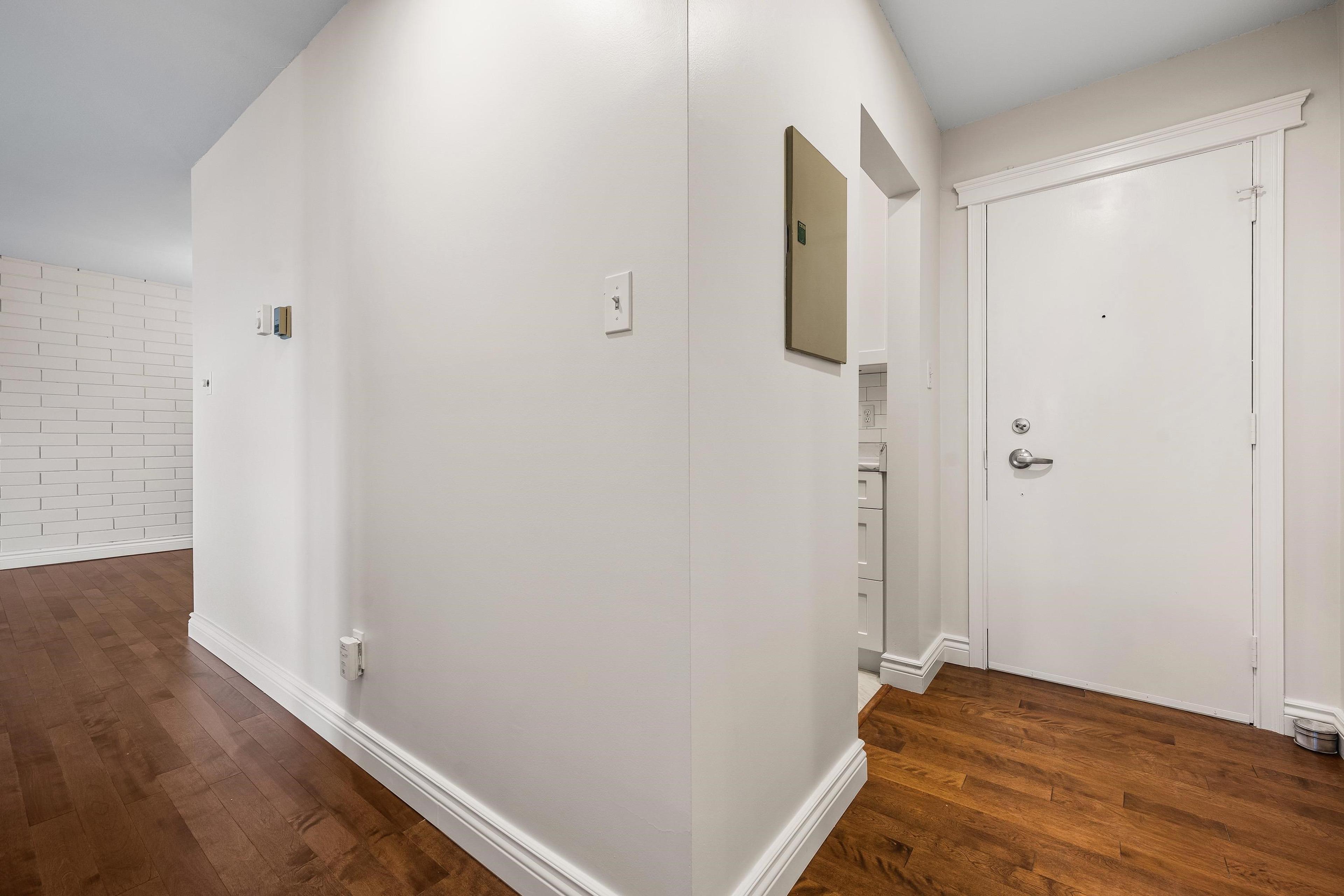 46210 Chilliwack Central Road, Chilliwack - Exteriors - Photo 2