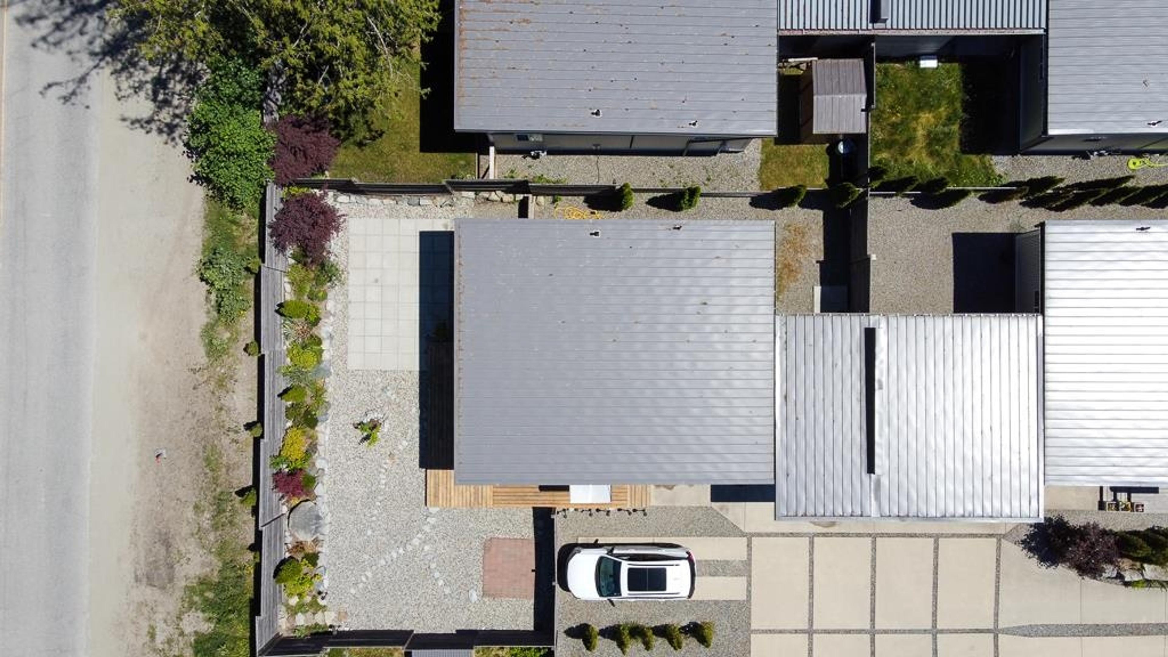 890 Trower Lane, Gibsons - Exteriors - Drone/Aerial View - Photo 2