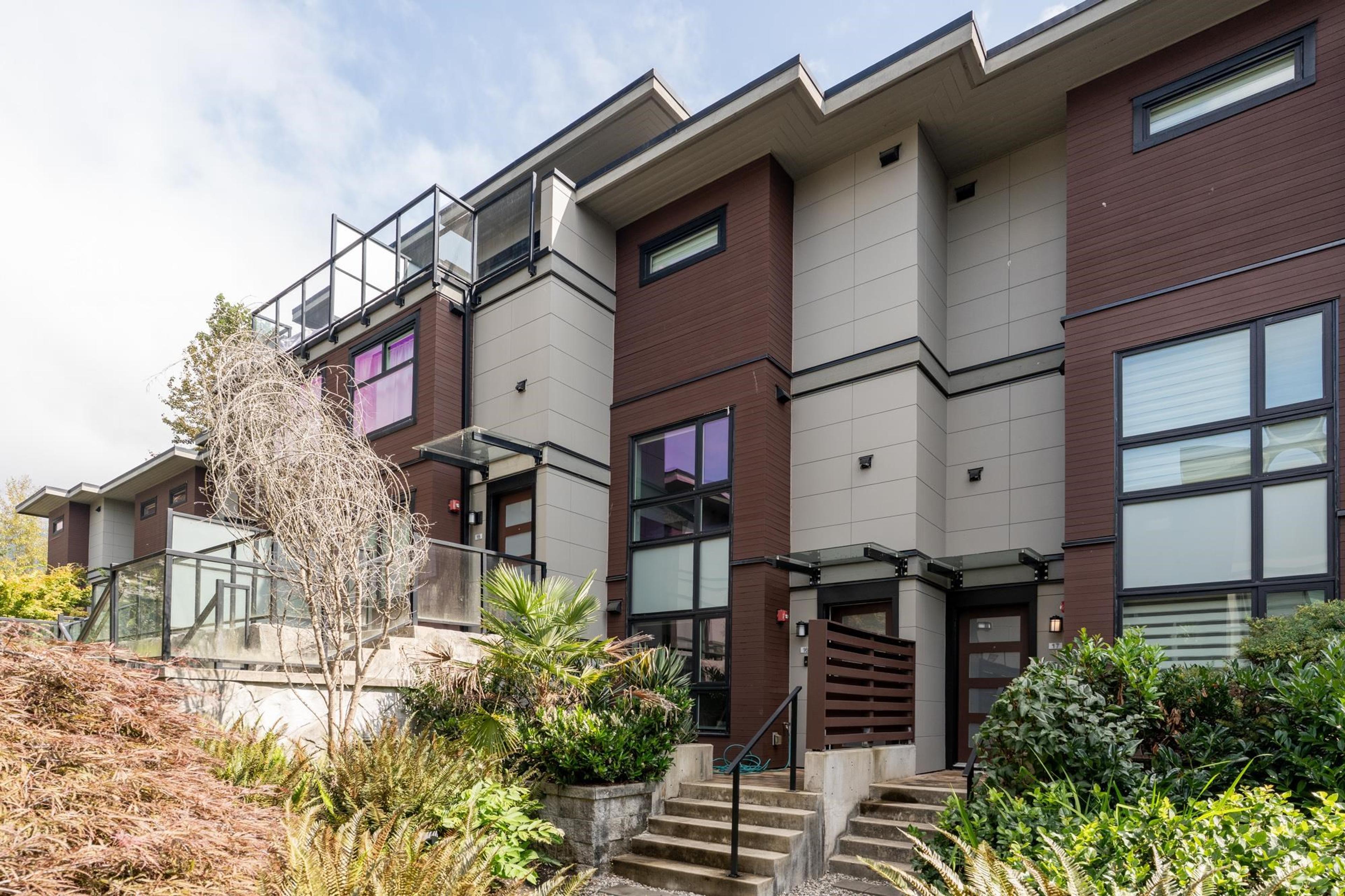 2358 Western Avenue, North Vancouver - Exteriors - Full Complex View - Photo 1