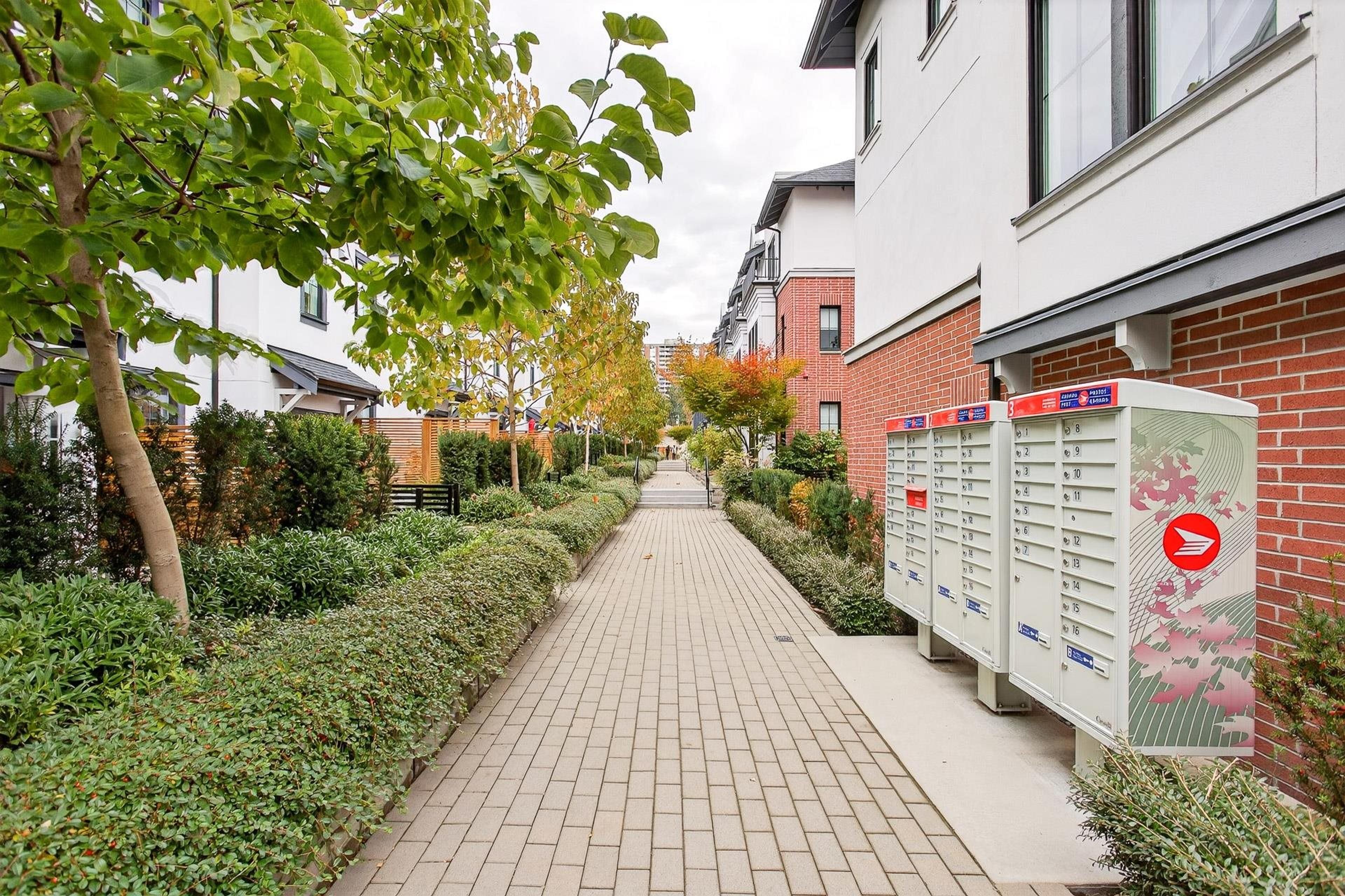 2070 Curling Road, North Vancouver - Exteriors - Full Complex View - Photo 5