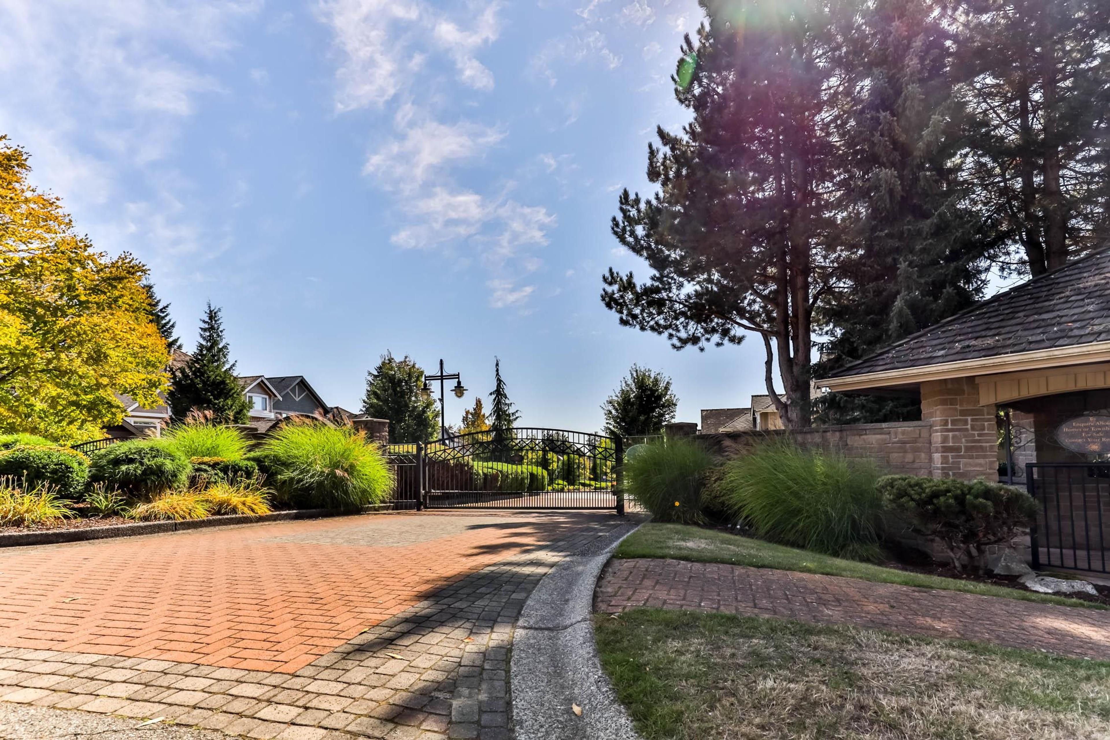 15350 Sequoia Drive, Surrey - Exteriors - Full Complex View - Photo 5
