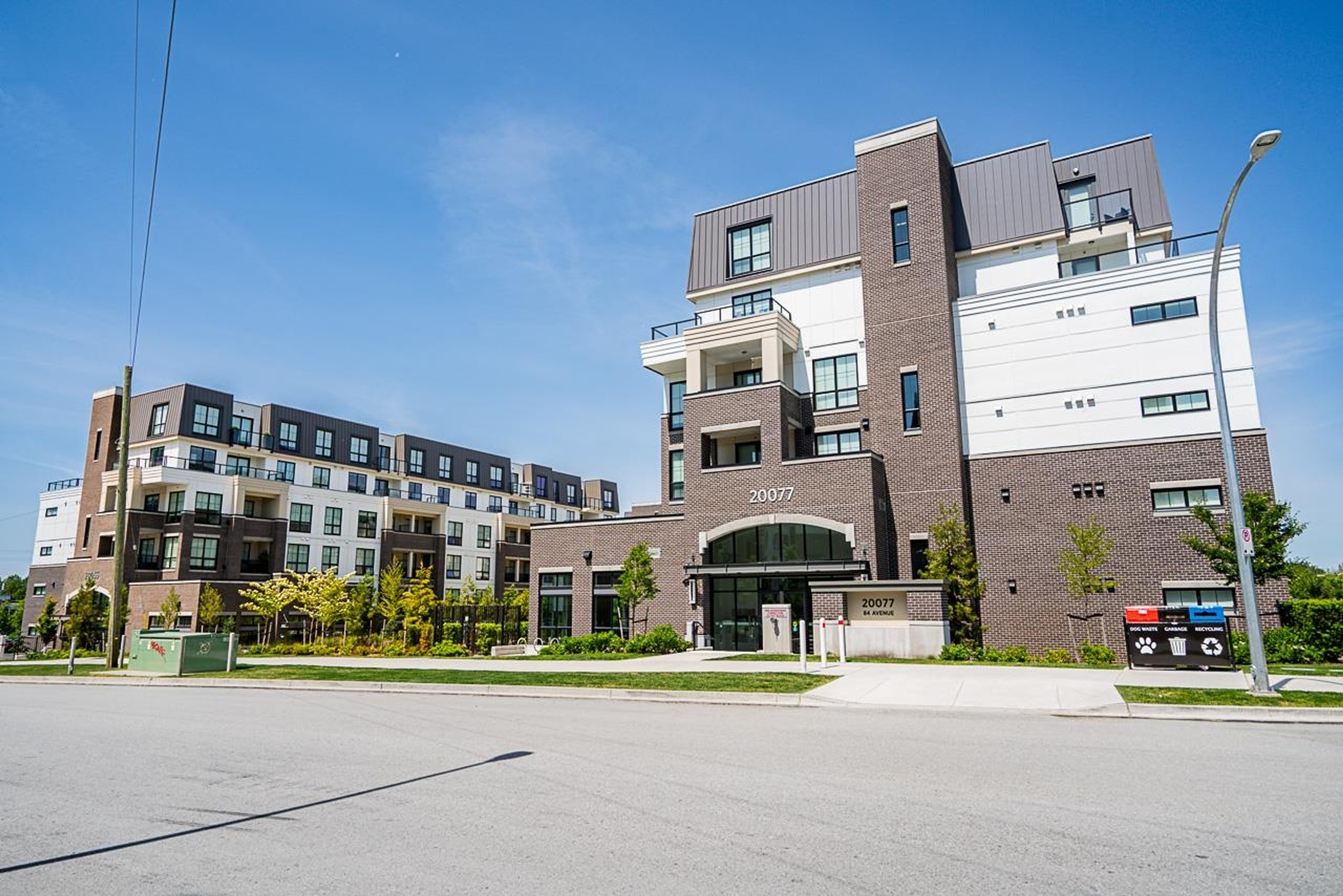 20077 84 Avenue, Langley - Exteriors - Full Complex View - Photo 2