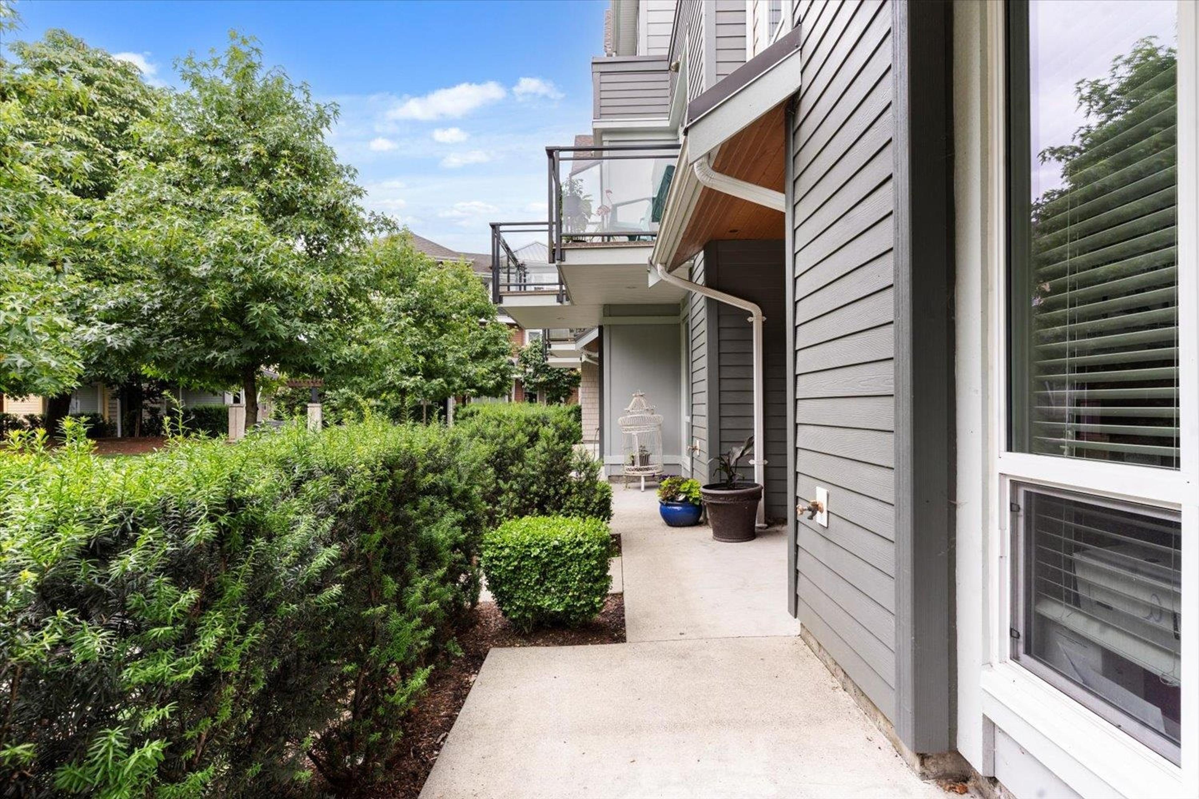 45615 Tamihi Way, Chilliwack - Exteriors - Photo 5