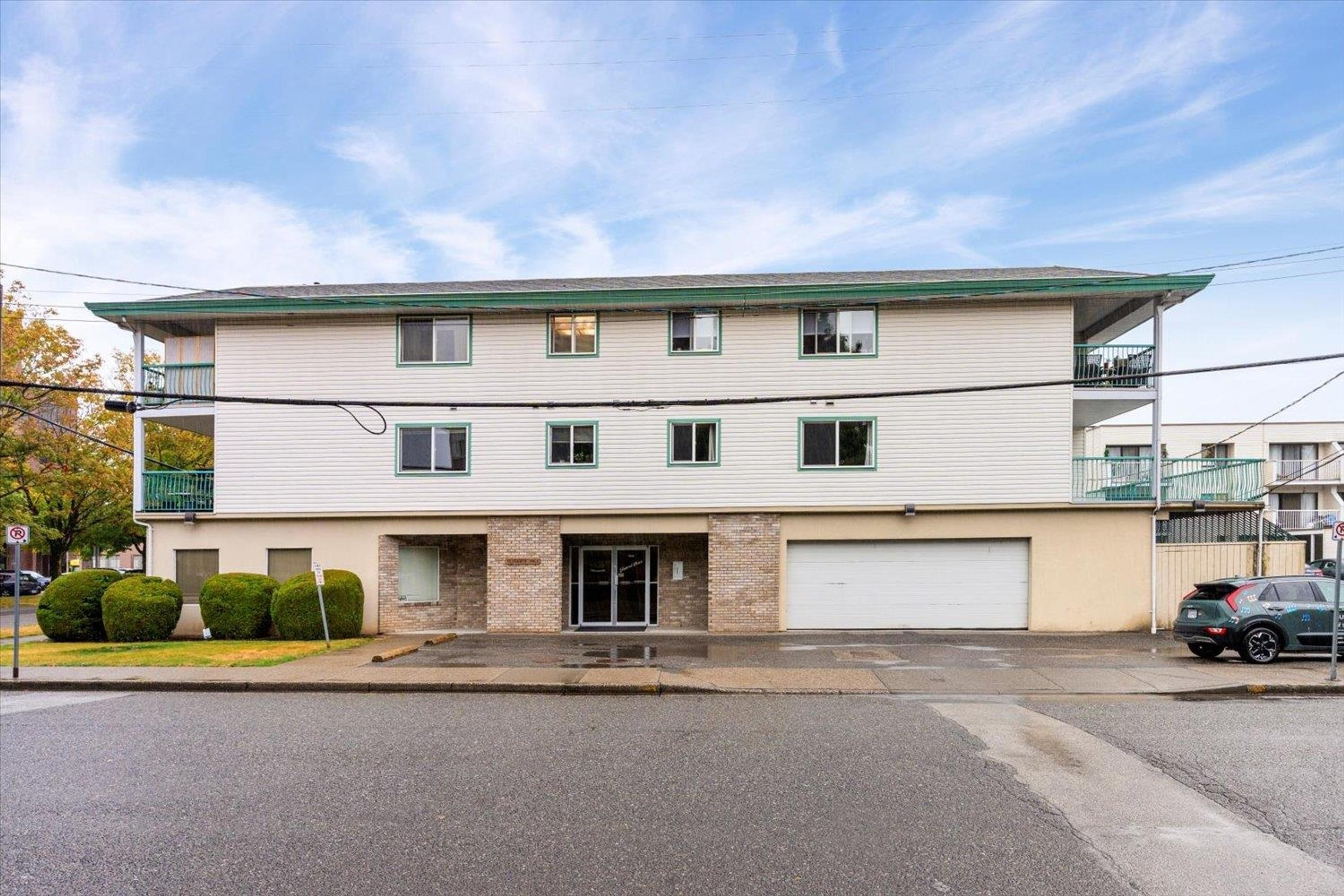 9006 Edward Street, Chilliwack - Exteriors - Photo 1