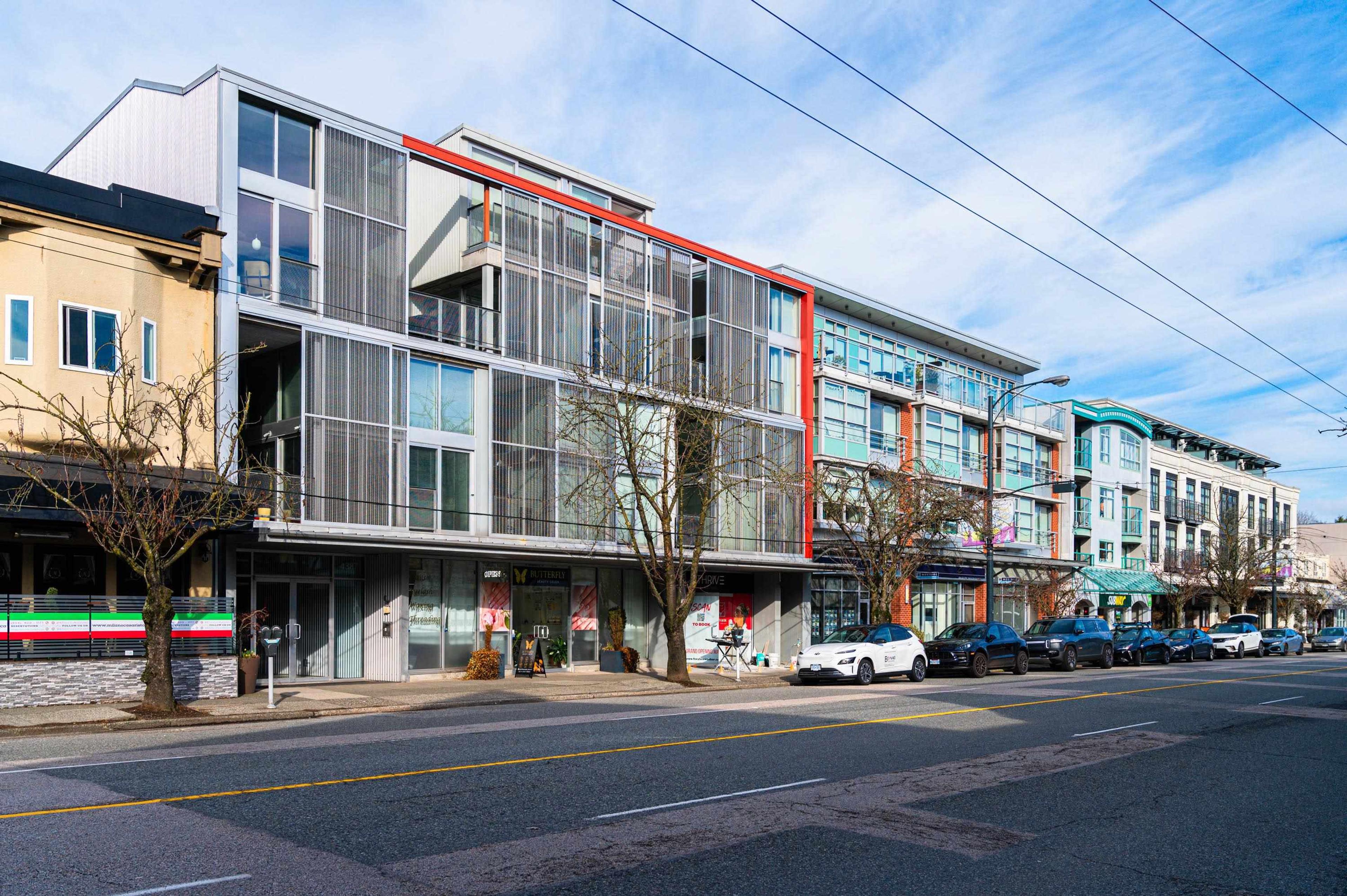 4387 W 10th Avenue, Vancouver - Exteriors - Full Complex View - Photo 1