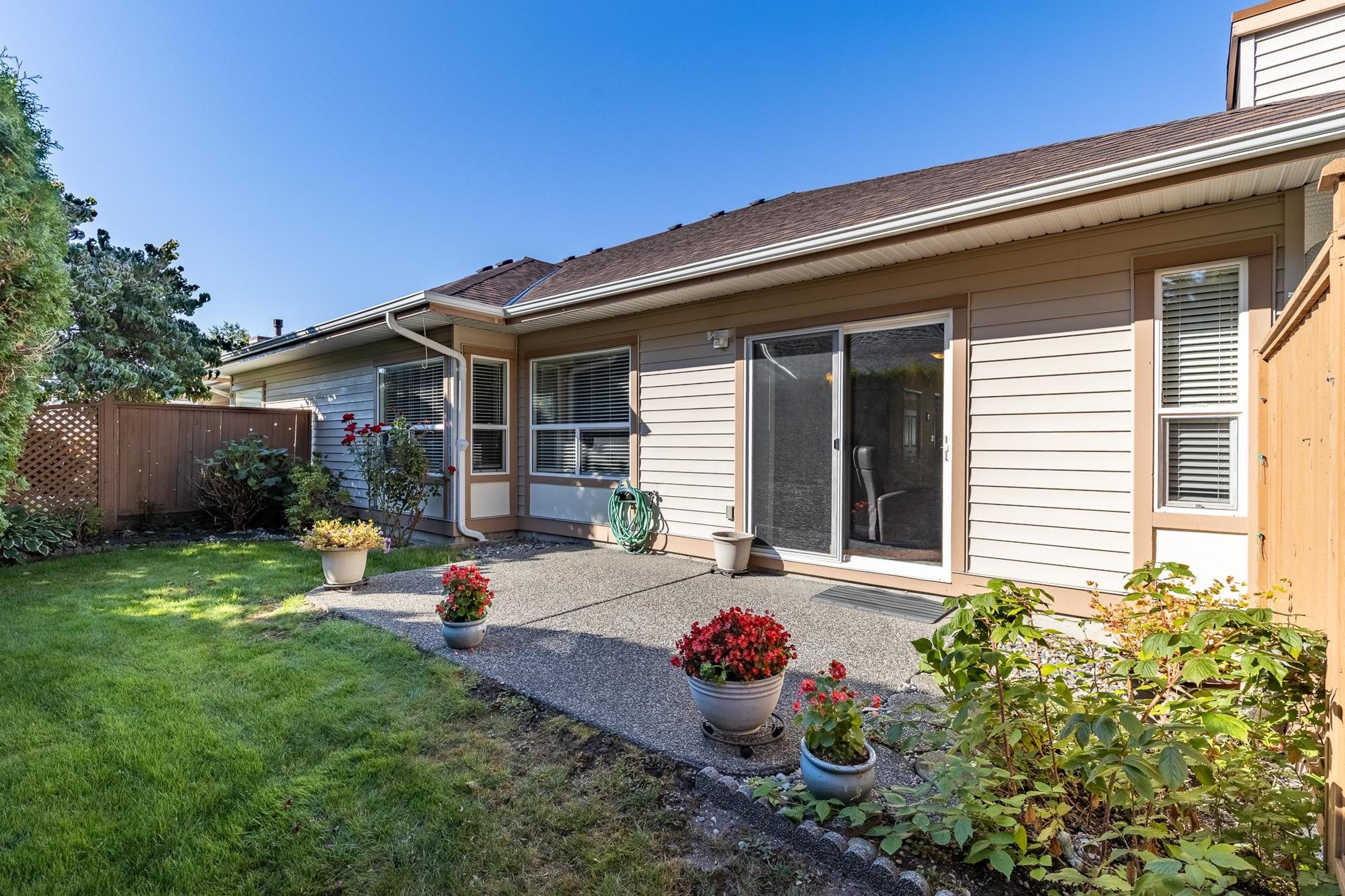 18939 65 Avenue, Surrey - Exteriors - Photo 1