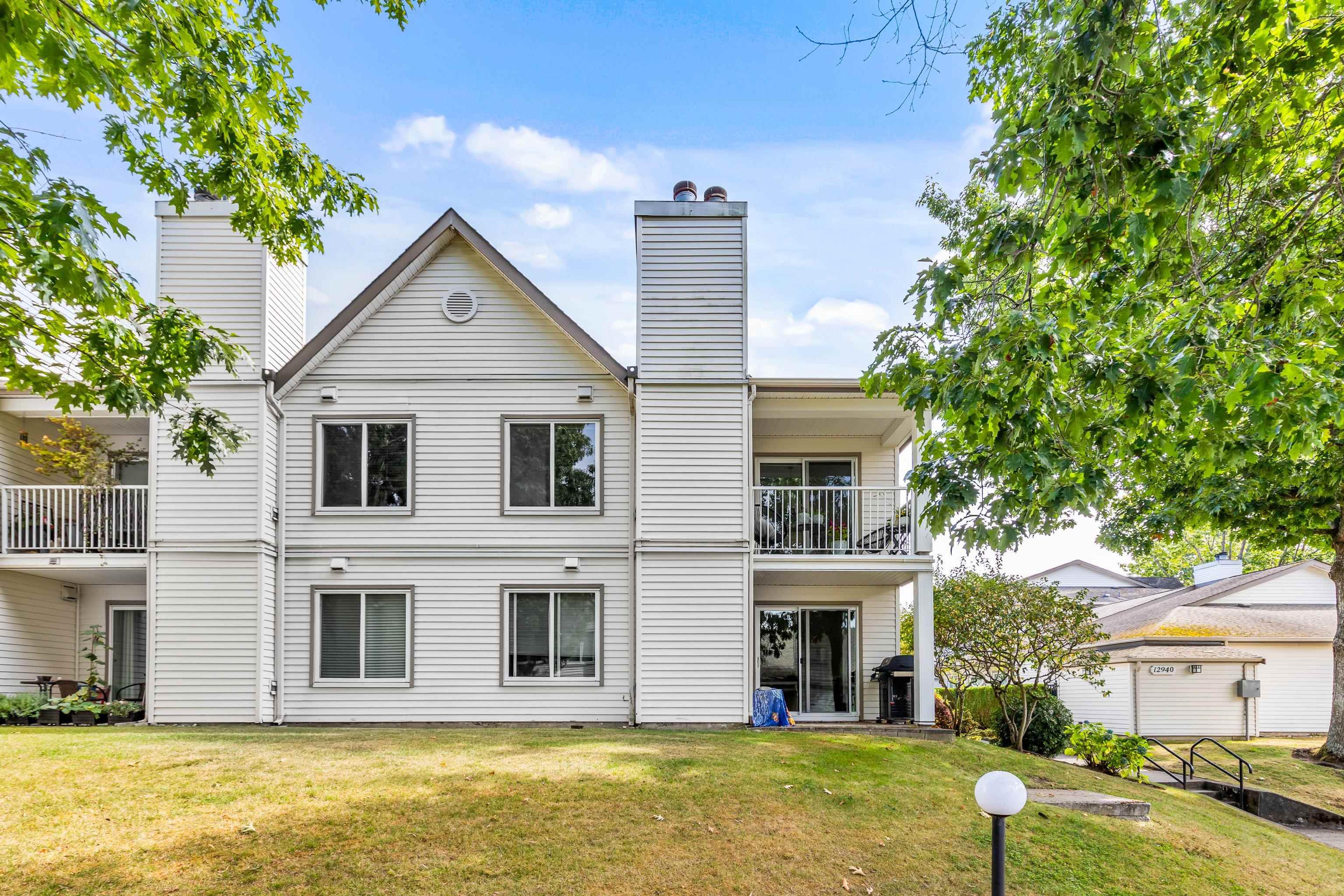 12928 17 Avenue, Surrey - Exteriors - Photo 5