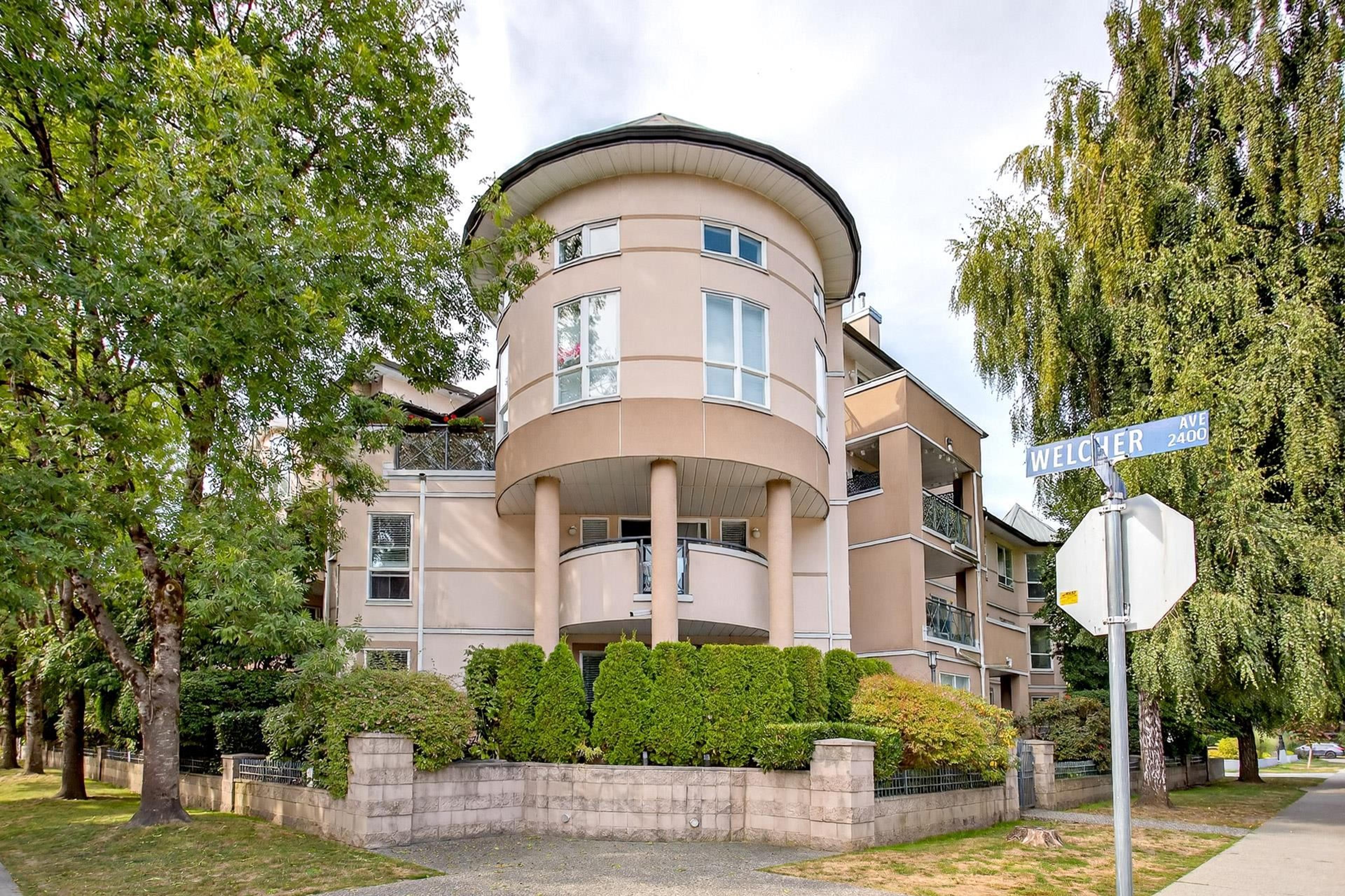 2437 Welcher Avenue, Port Coquitlam - Exteriors - Photo 1