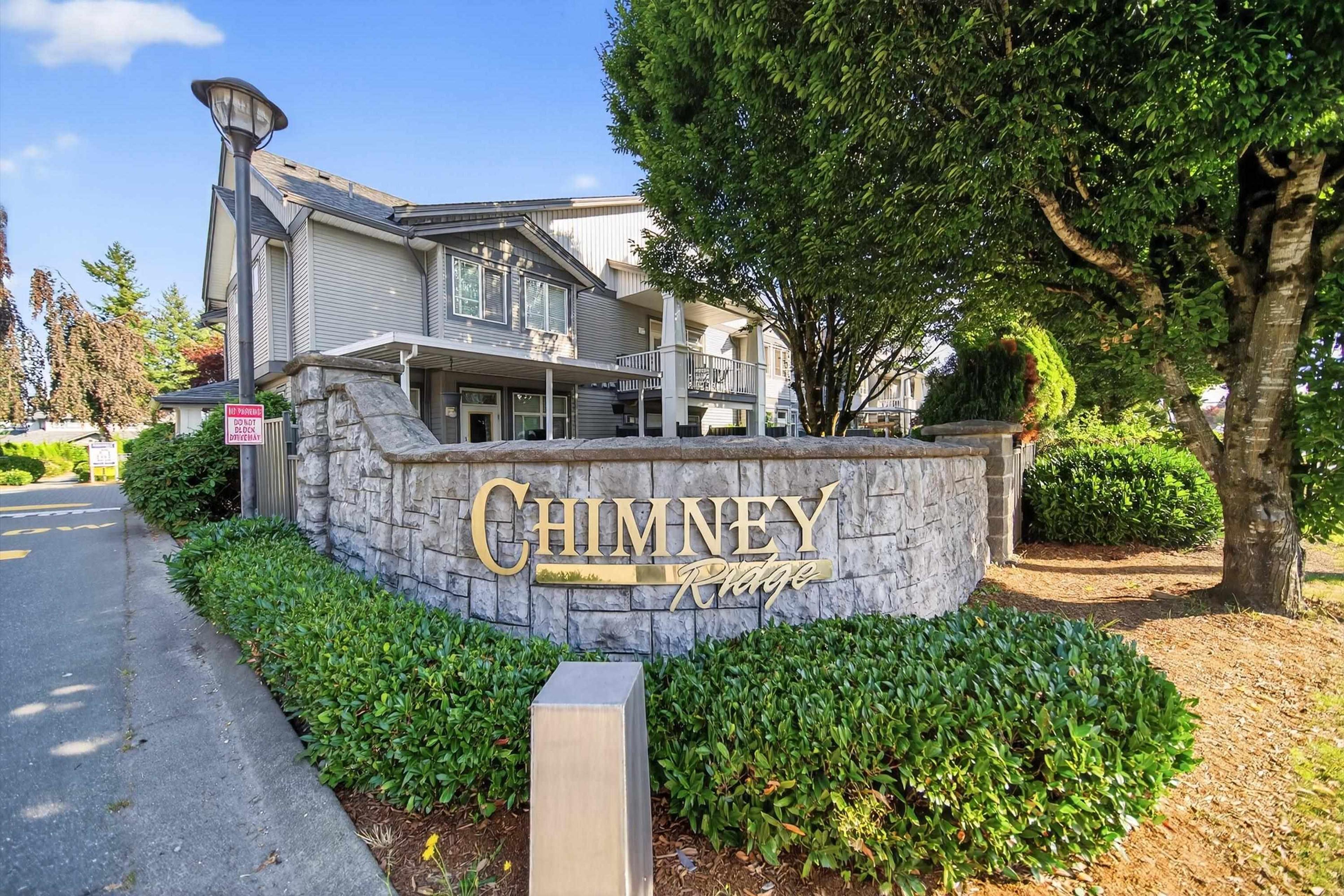 7250 144 Street, Surrey - Exteriors - Photo 2