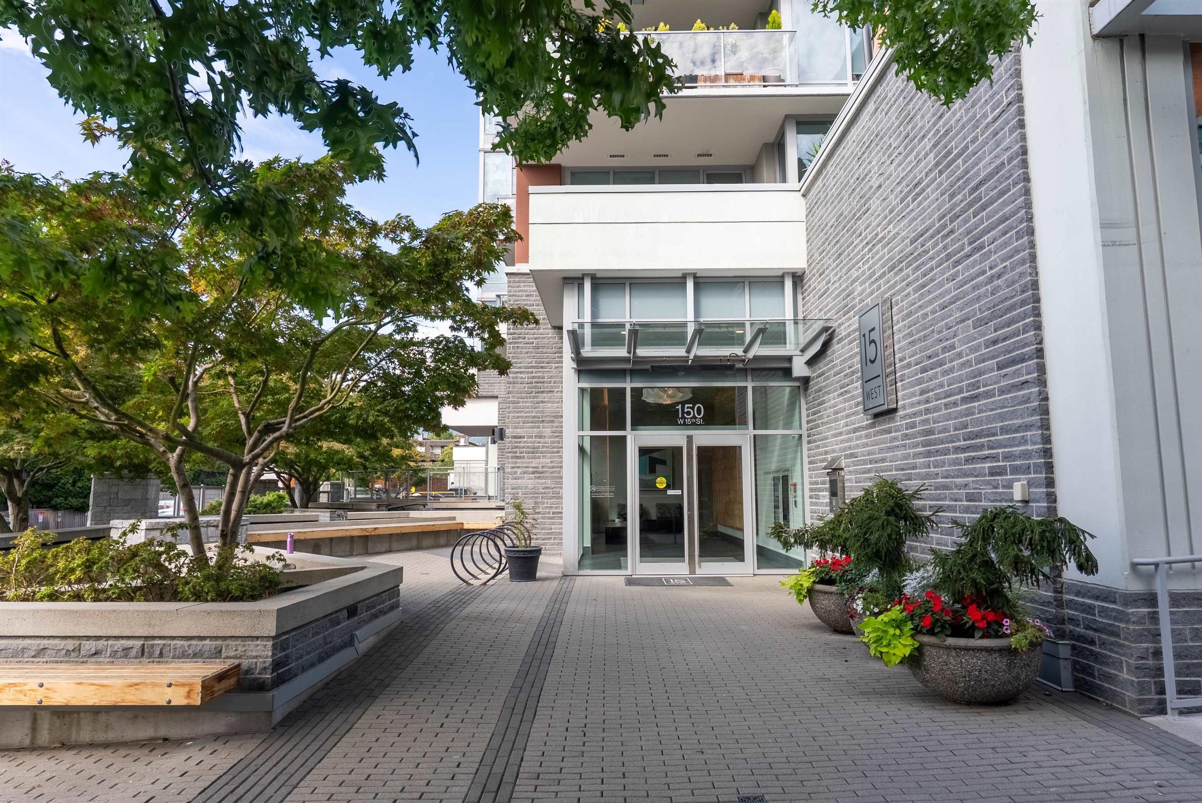 150 W 15th Street, North Vancouver - Exteriors - Photo 1