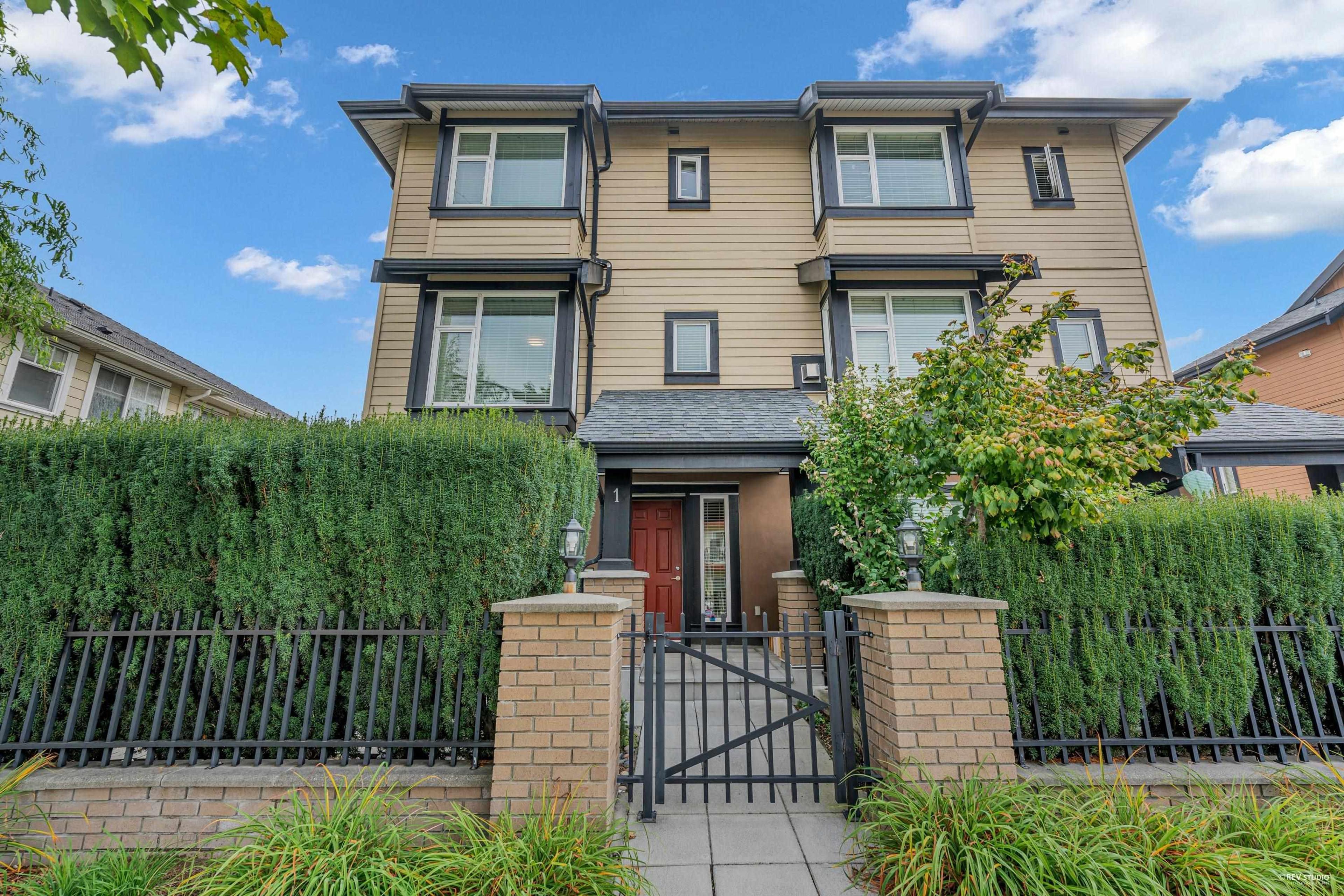 4766 55b Street, Delta - Exteriors - Photo 4