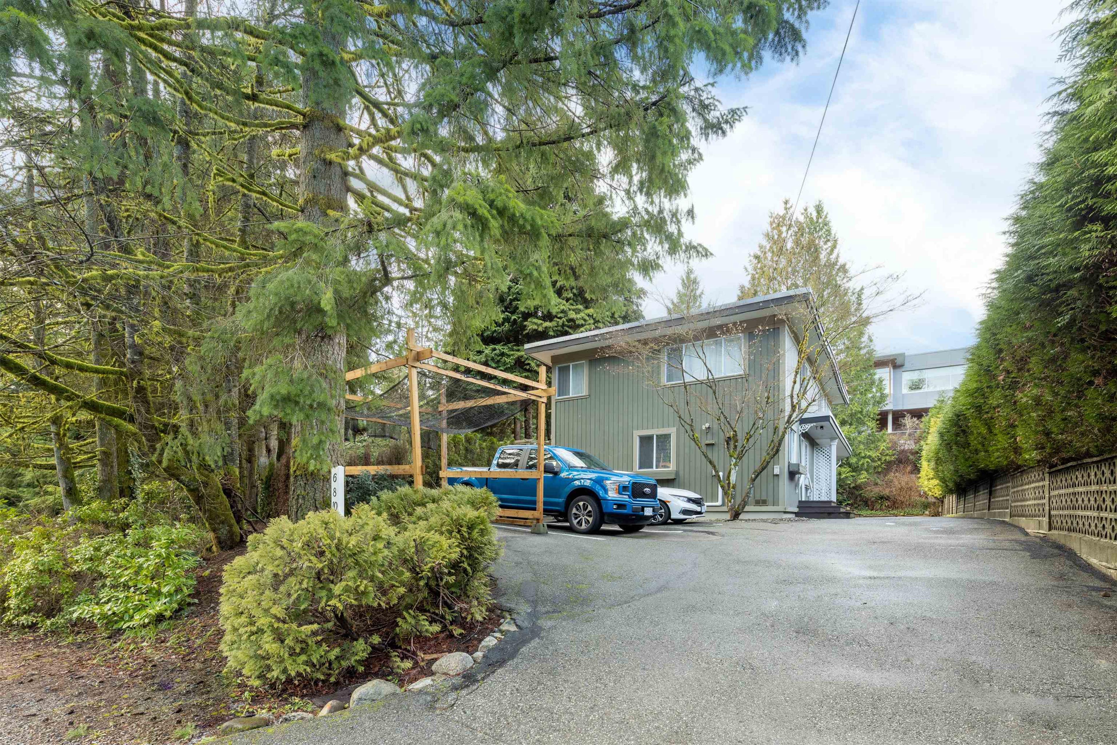 8 Glenmore Drive, West Vancouver - Exteriors - Photo 6