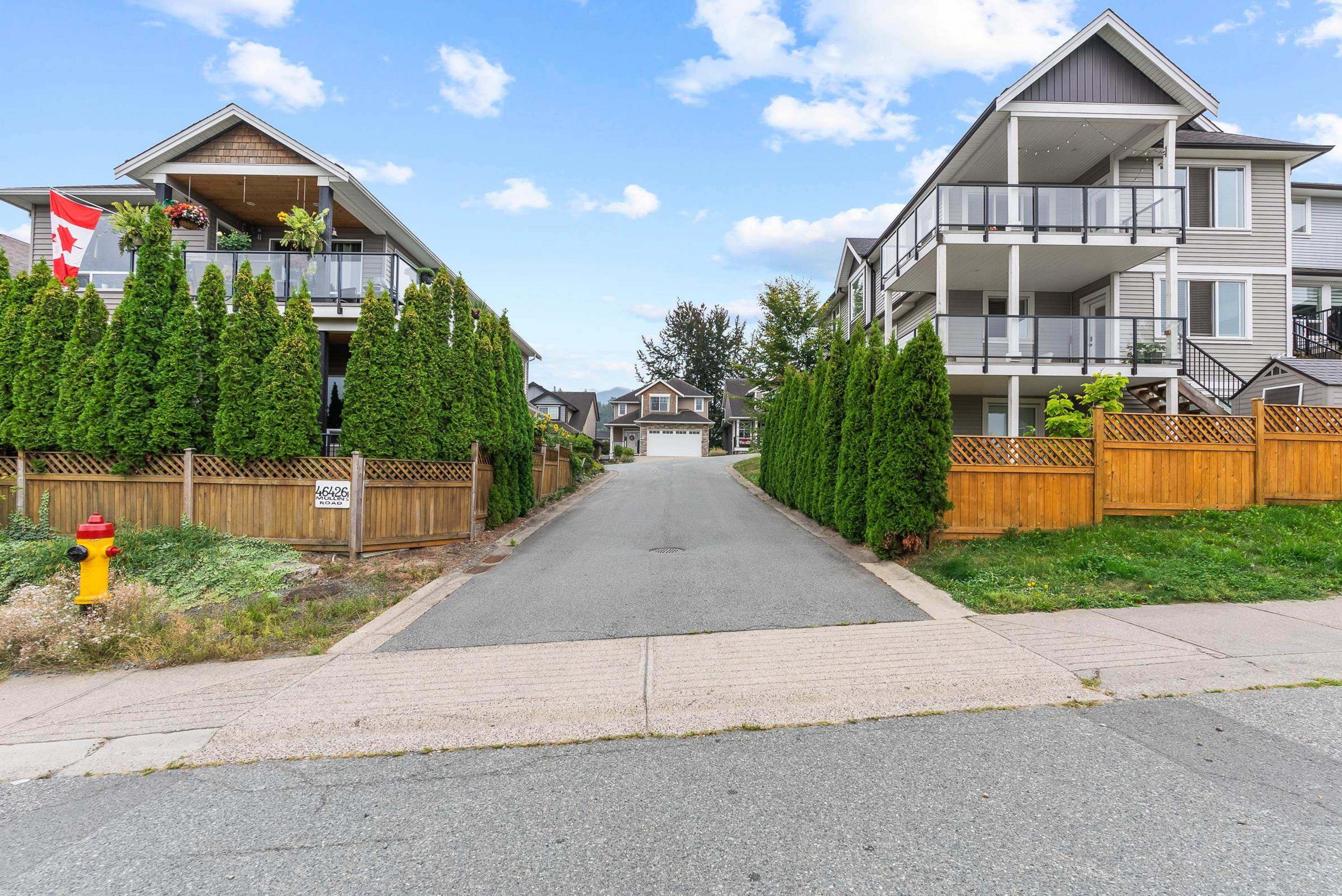 46426 Mullins Road, Chilliwack - Exteriors - Full Complex View - Photo 5