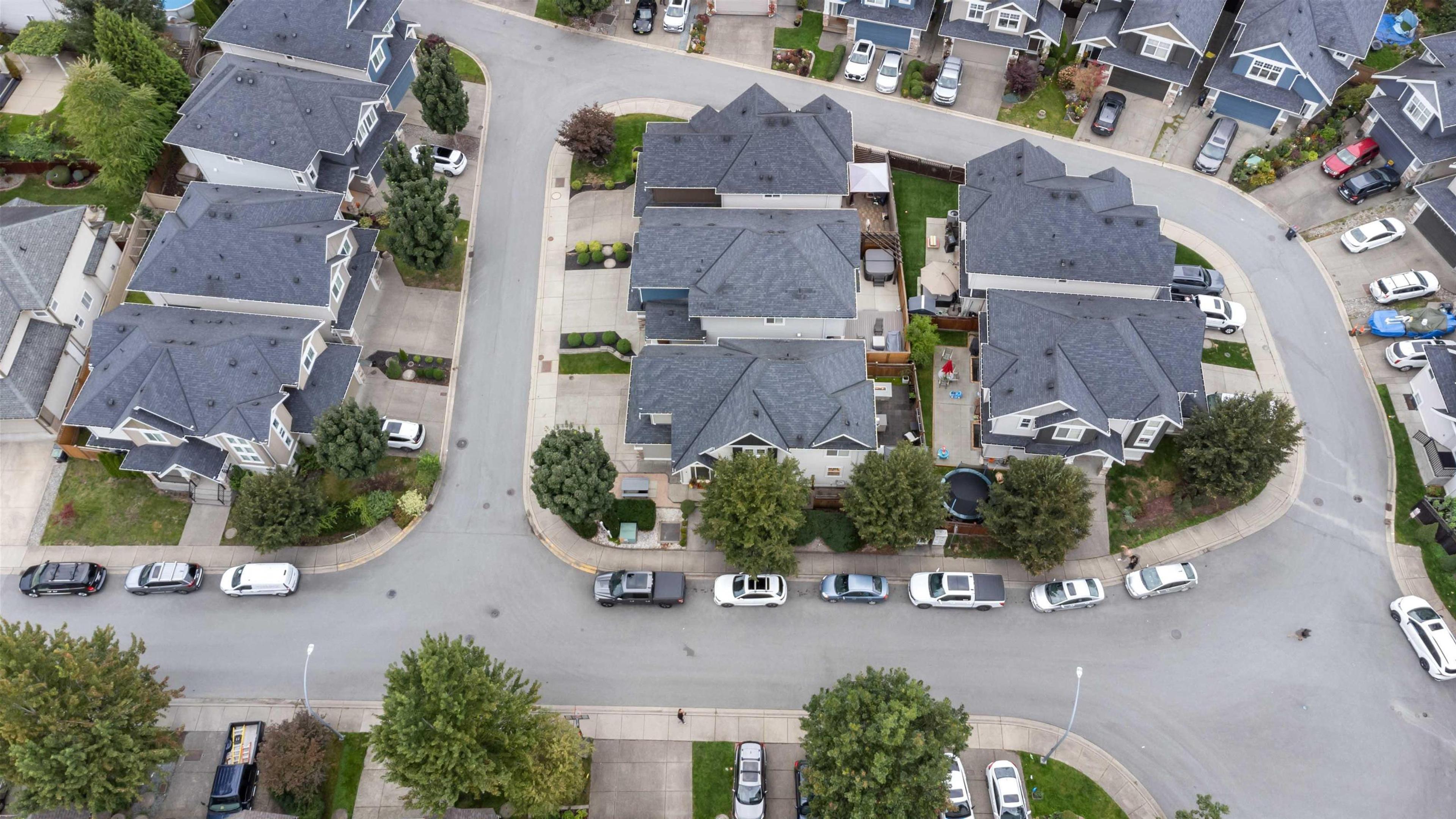 21267 83a Avenue, Langley - Exteriors - Full Complex View, Drone/Aerial View - Photo 11