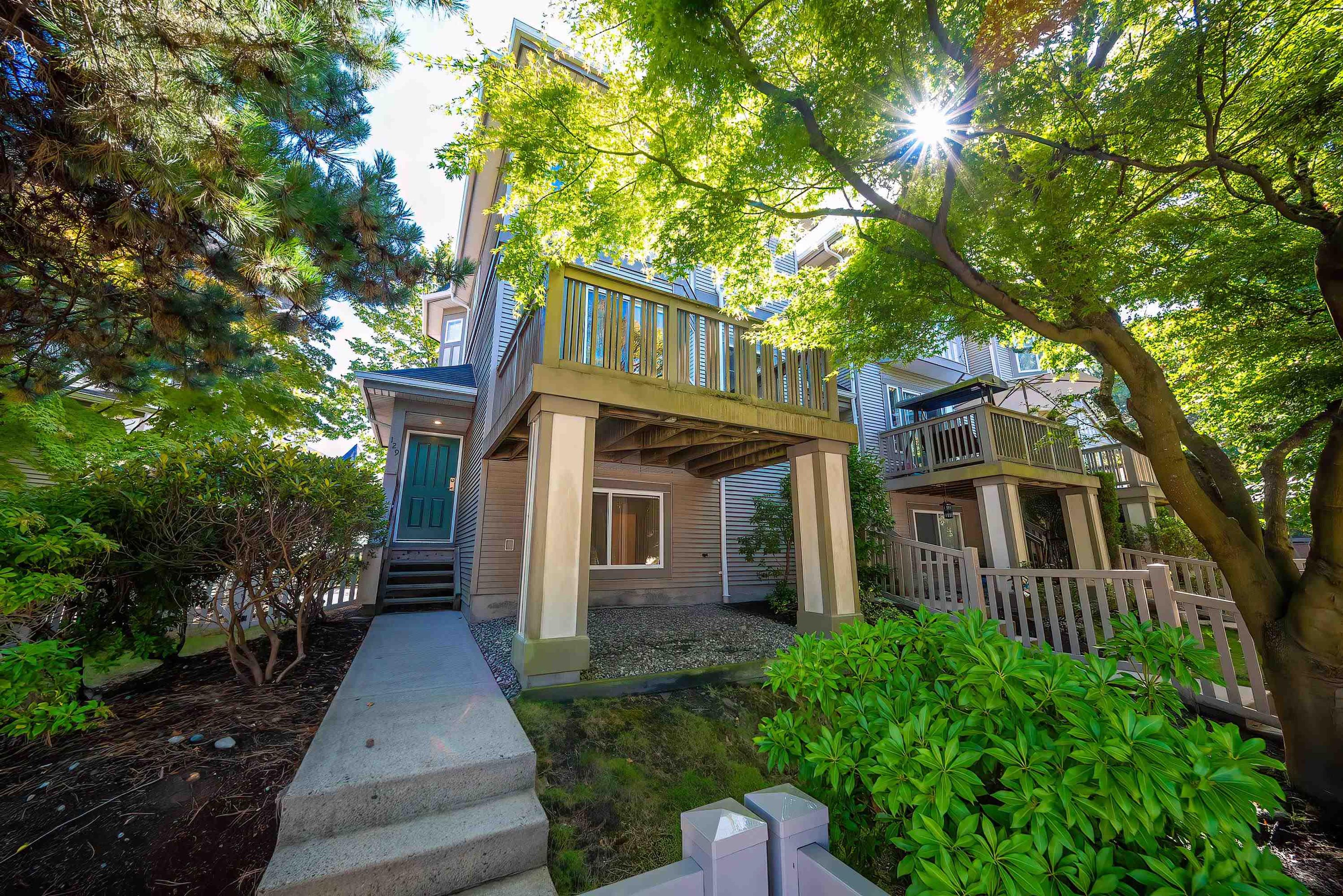 3880 Westminster Highway, Richmond - Exteriors - Photo 1