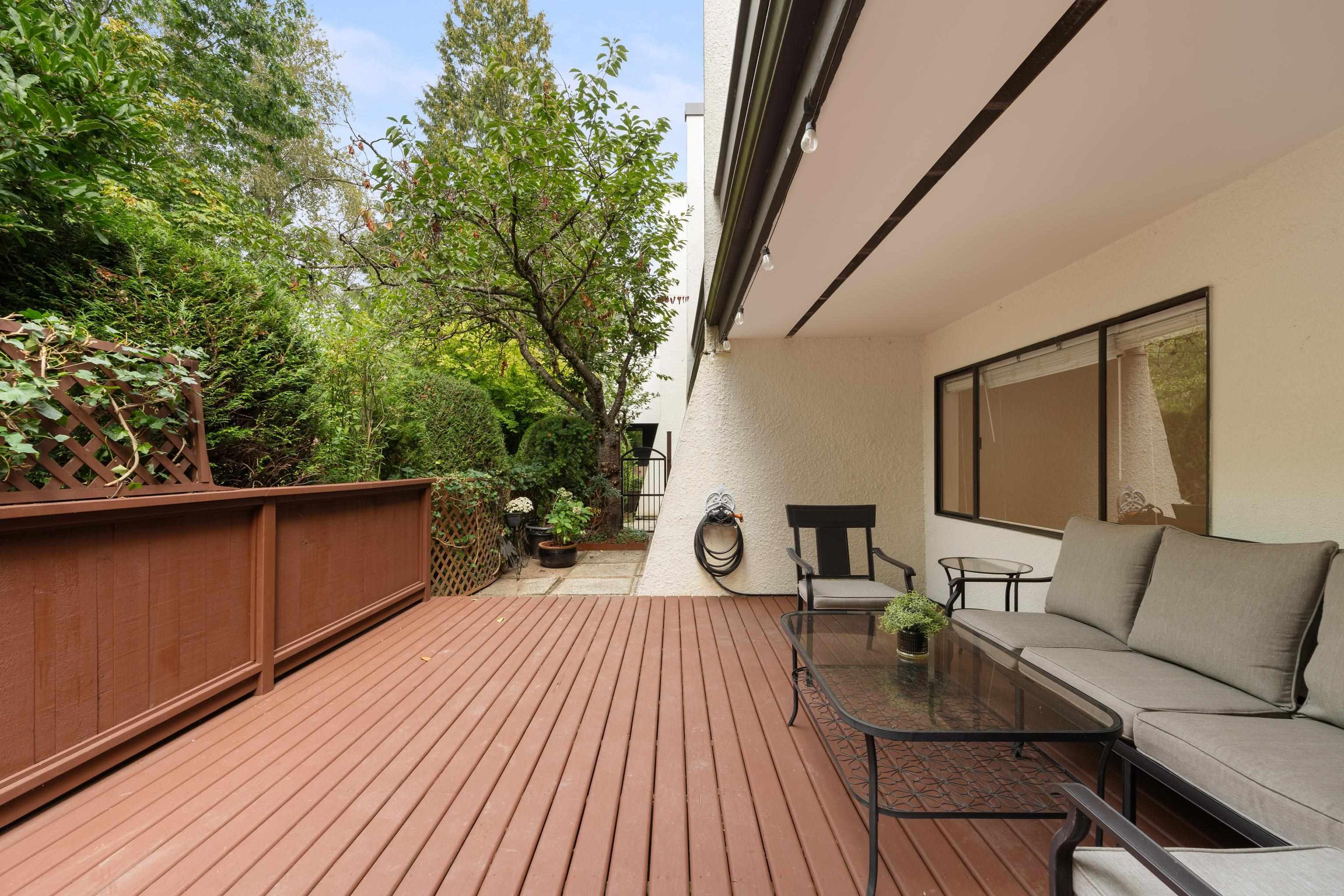 7305 Montecito Drive, Burnaby - Outdoor Amenities - Garden / Yard/ Backyard/ Porch/ Deck - Photo 4