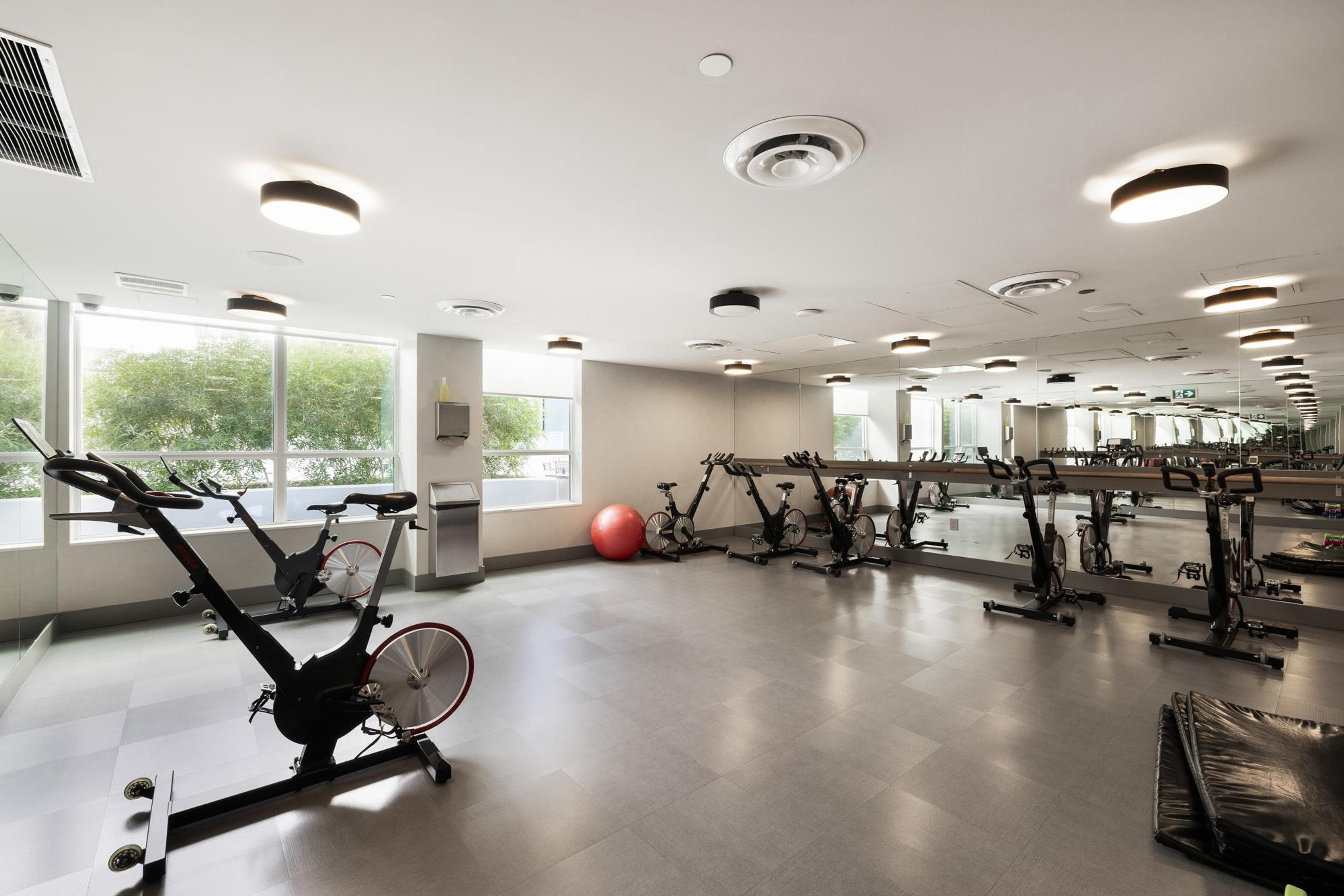 112 E 13th Street, North Vancouver - Exteriors - Photo 2