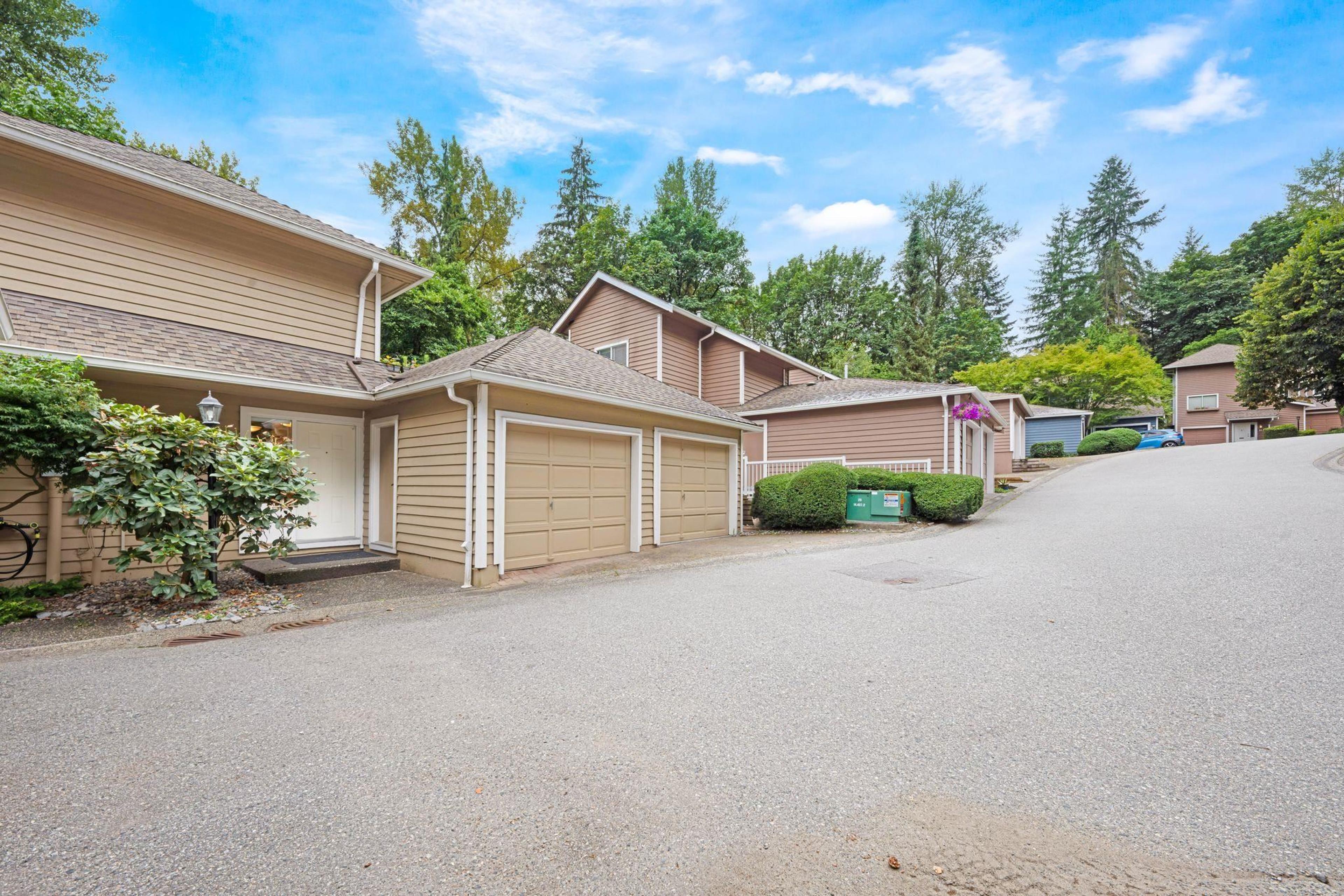 9000 Ash Grove Crescent, Burnaby - Exteriors - Full Complex View - Photo 3