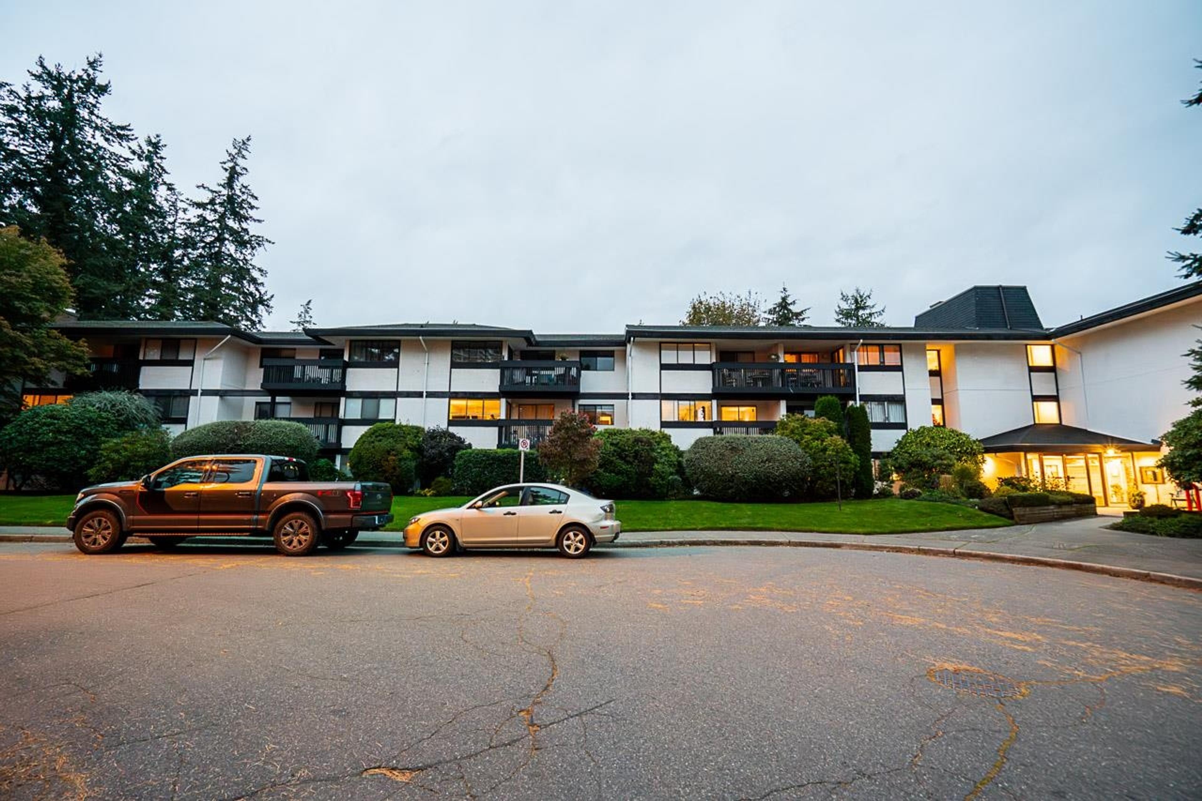 1561 Vidal Street, White Rock - Exteriors - Full Complex View - Photo 1