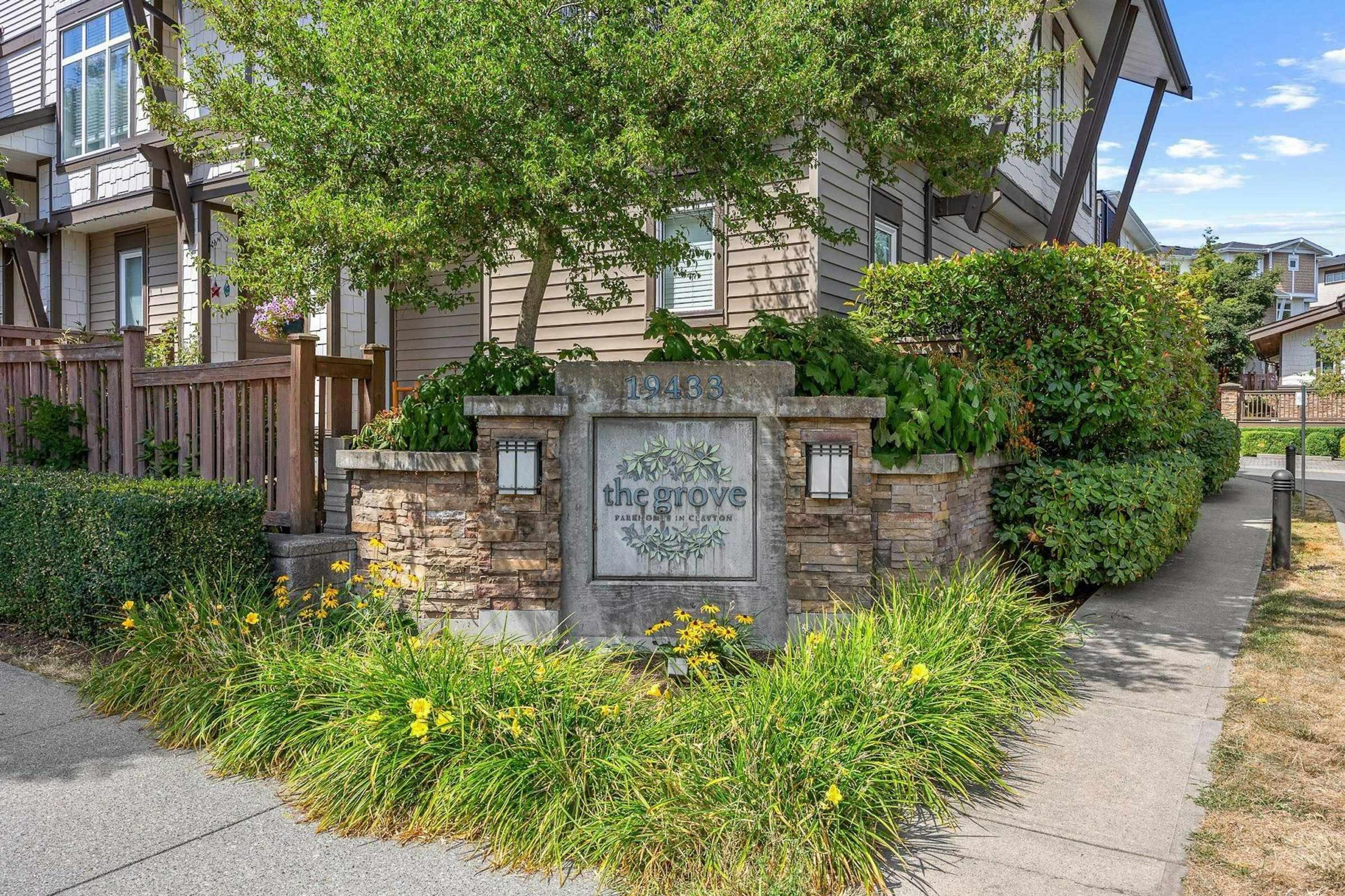 19433 68 Street, Surrey - Exteriors - Photo 4