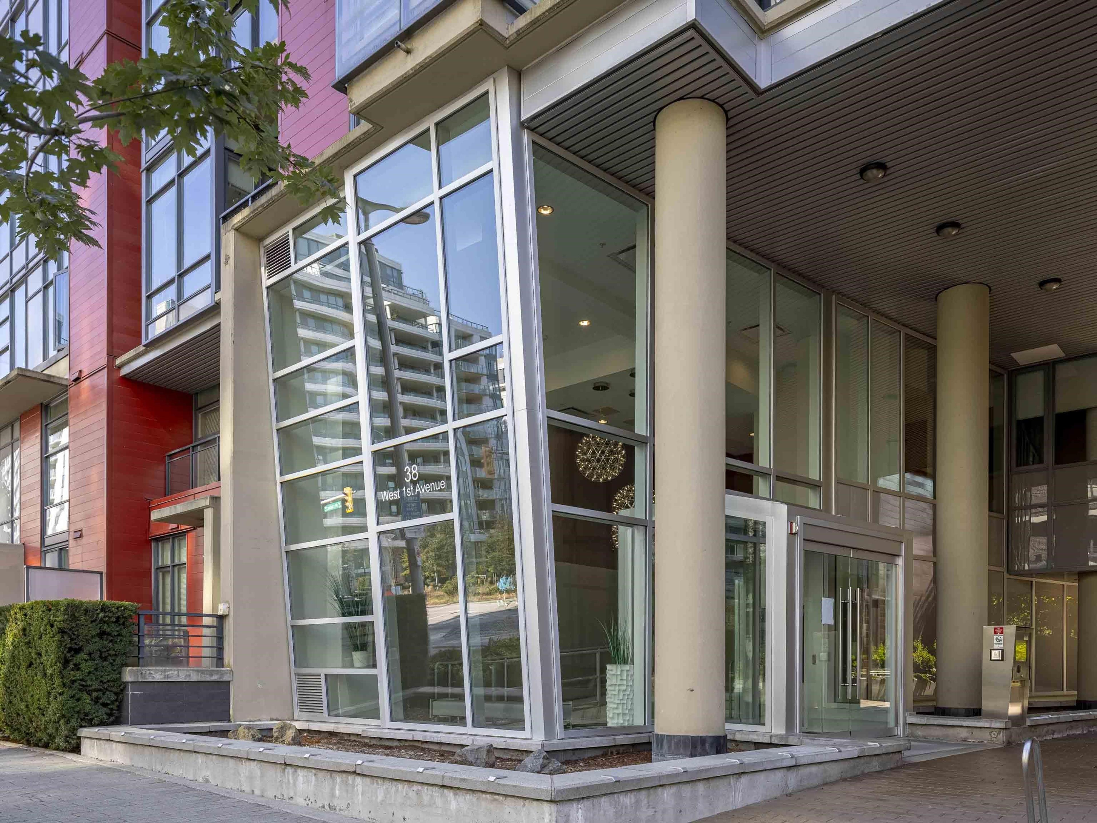 88 W 1st Avenue, Vancouver - Exteriors - Photo 1