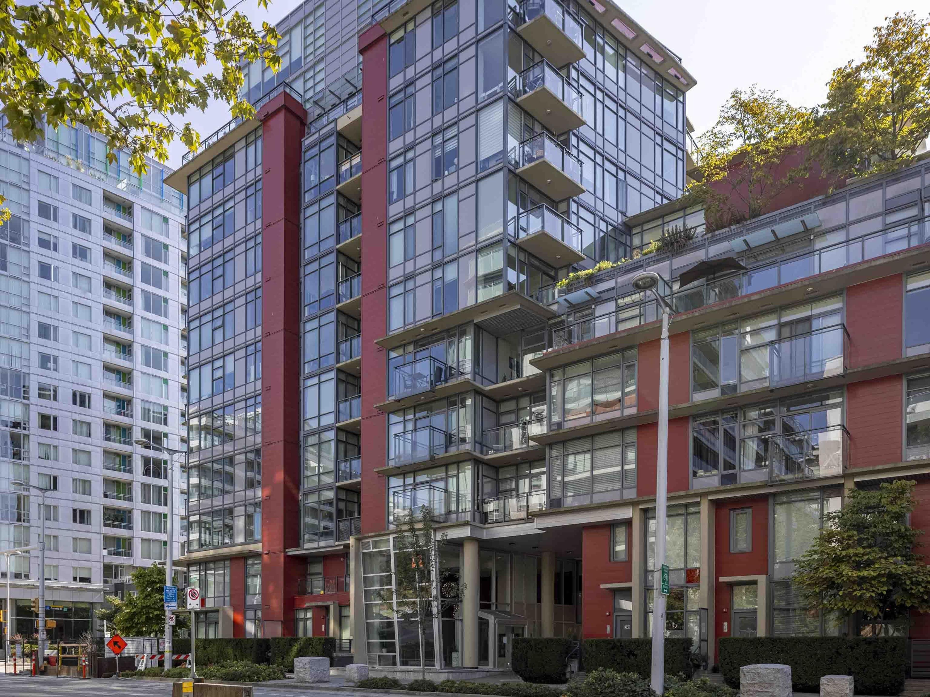 88 W 1st Avenue, Vancouver - Exteriors - Photo 2