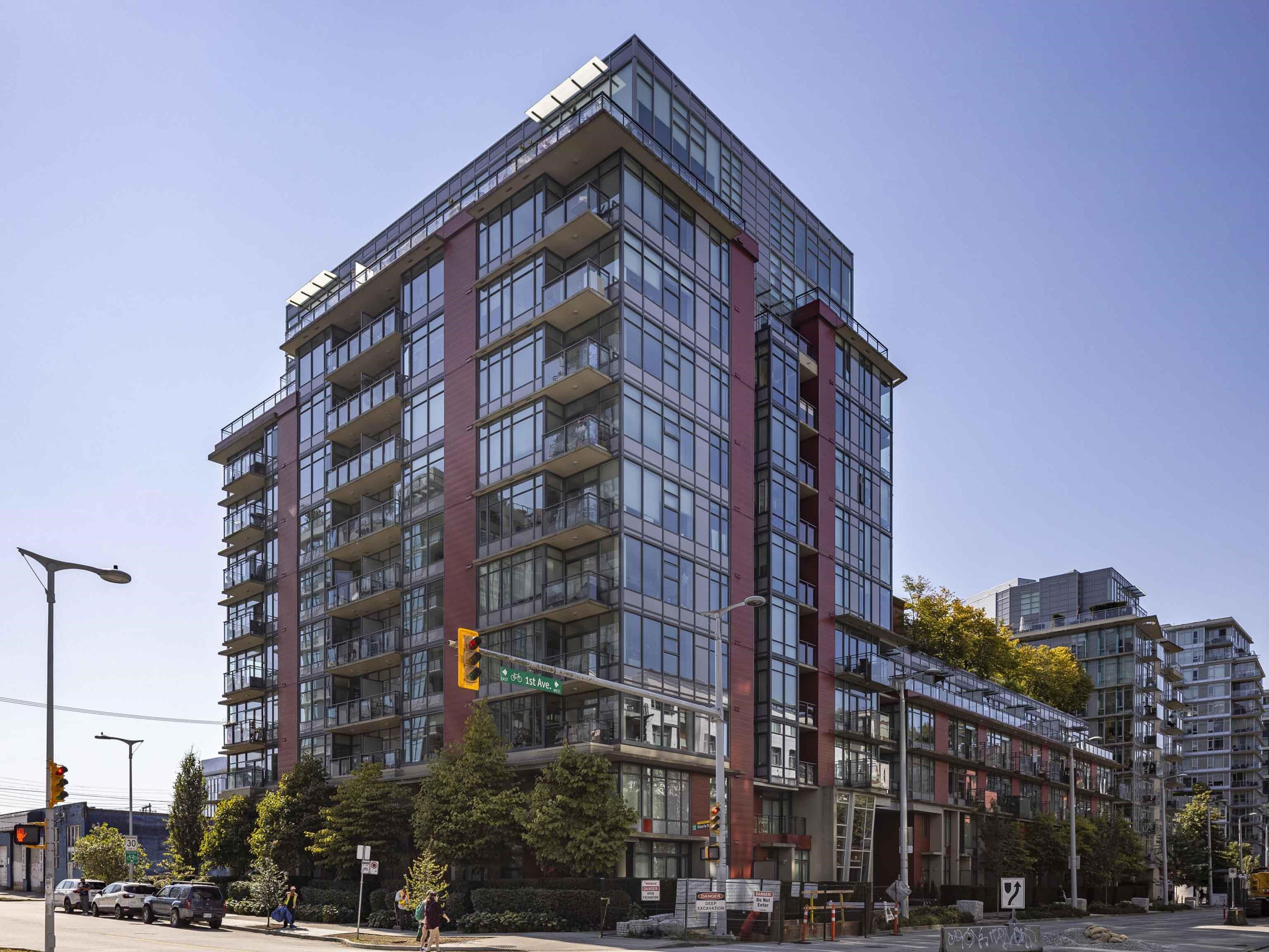 88 W 1st Avenue, Vancouver - Exteriors - Photo 3