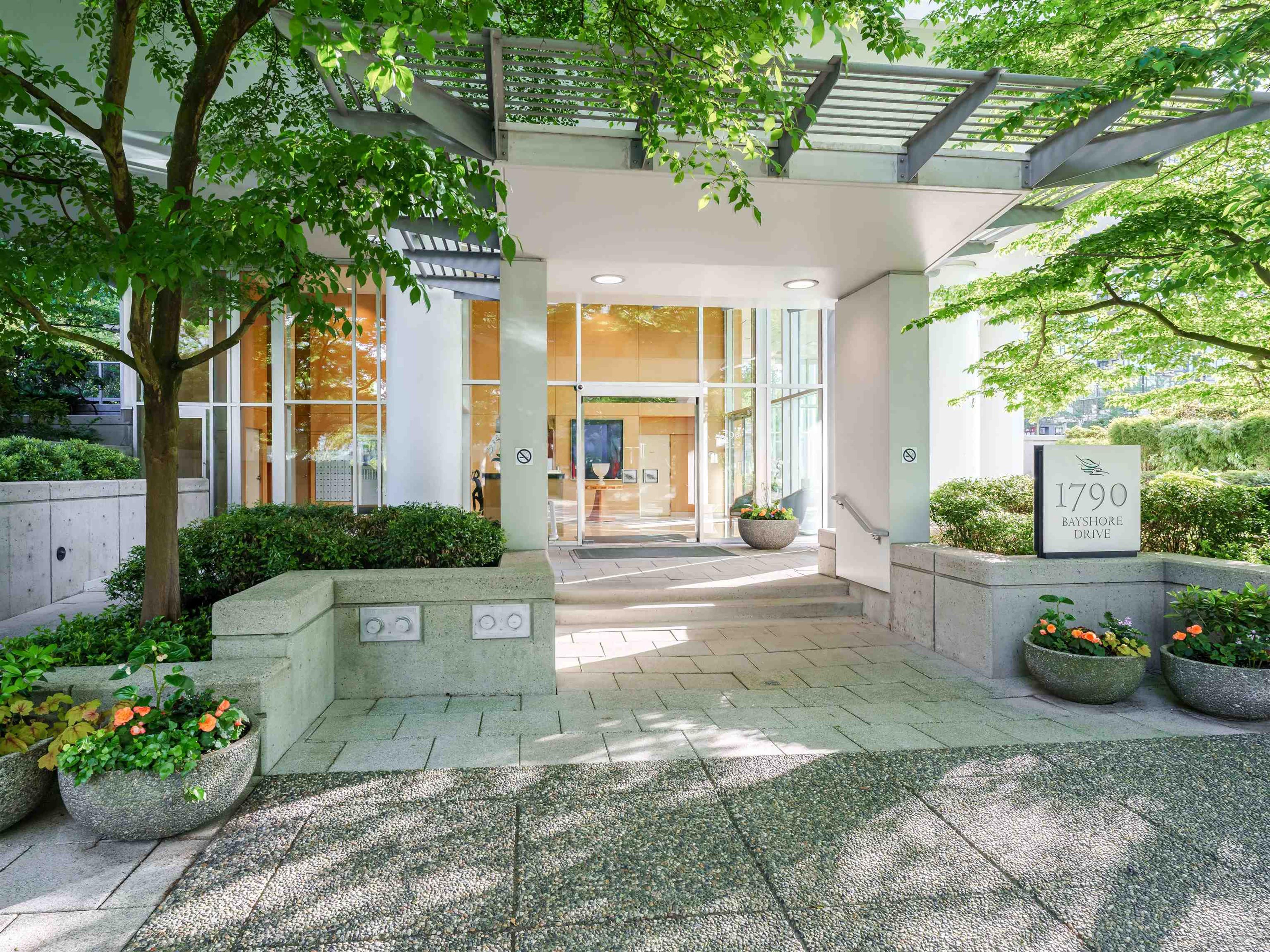 1790 Bayshore Drive, Vancouver - Exteriors - Photo 1