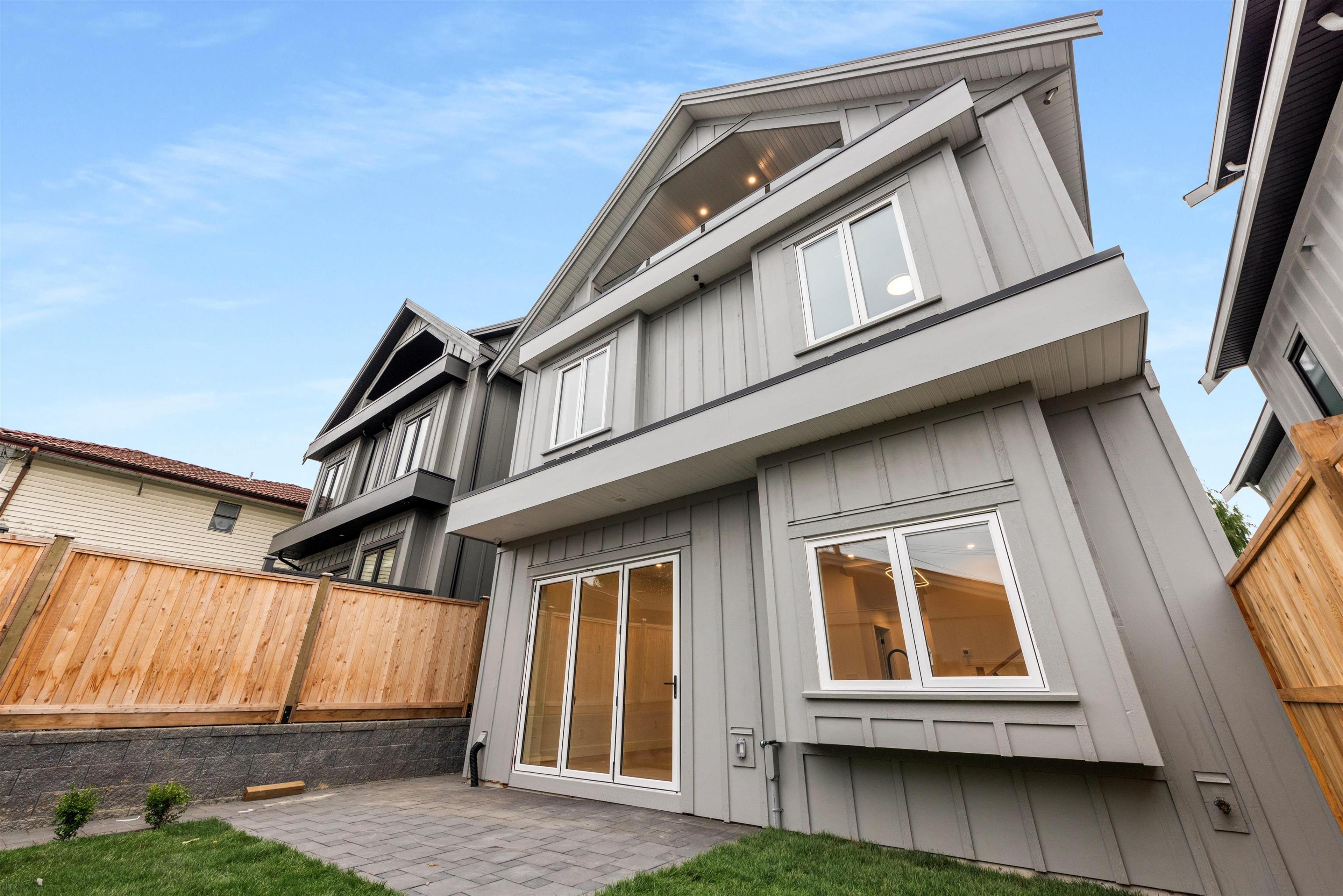 1160 Rossland Street, Vancouver - Exteriors - Photo 1