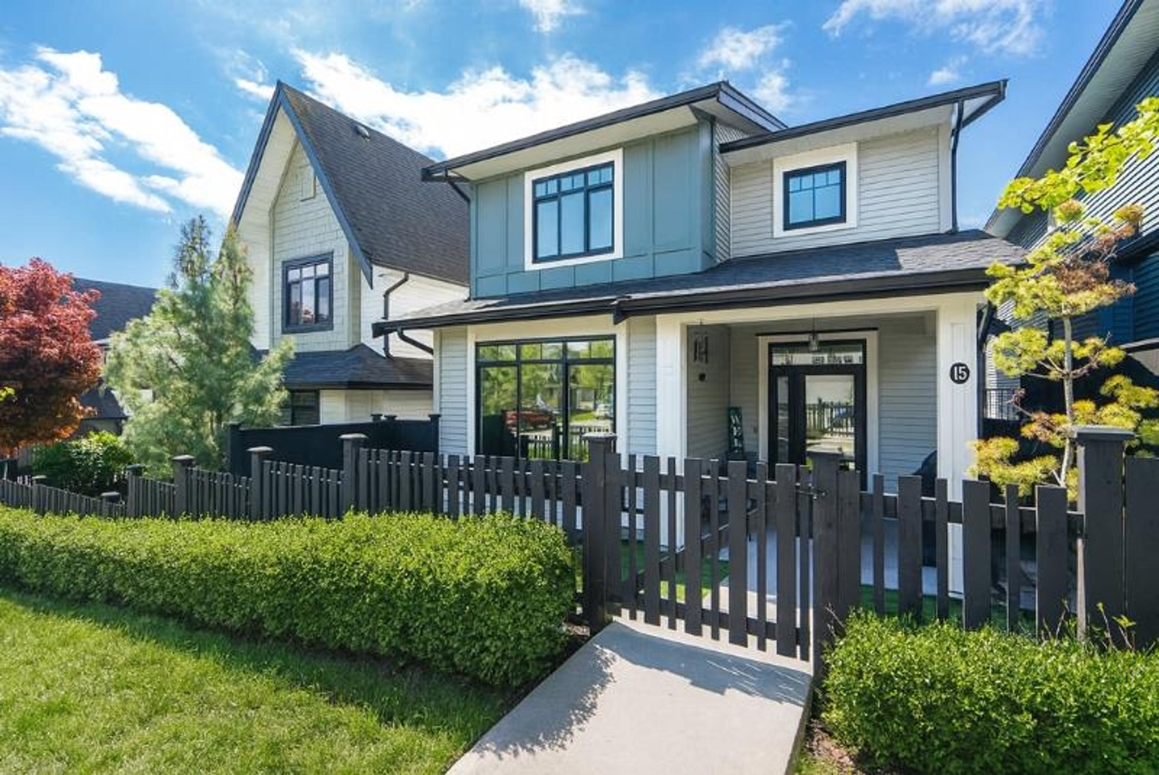 6897 201 Street, Langley - Exteriors - Photo 1