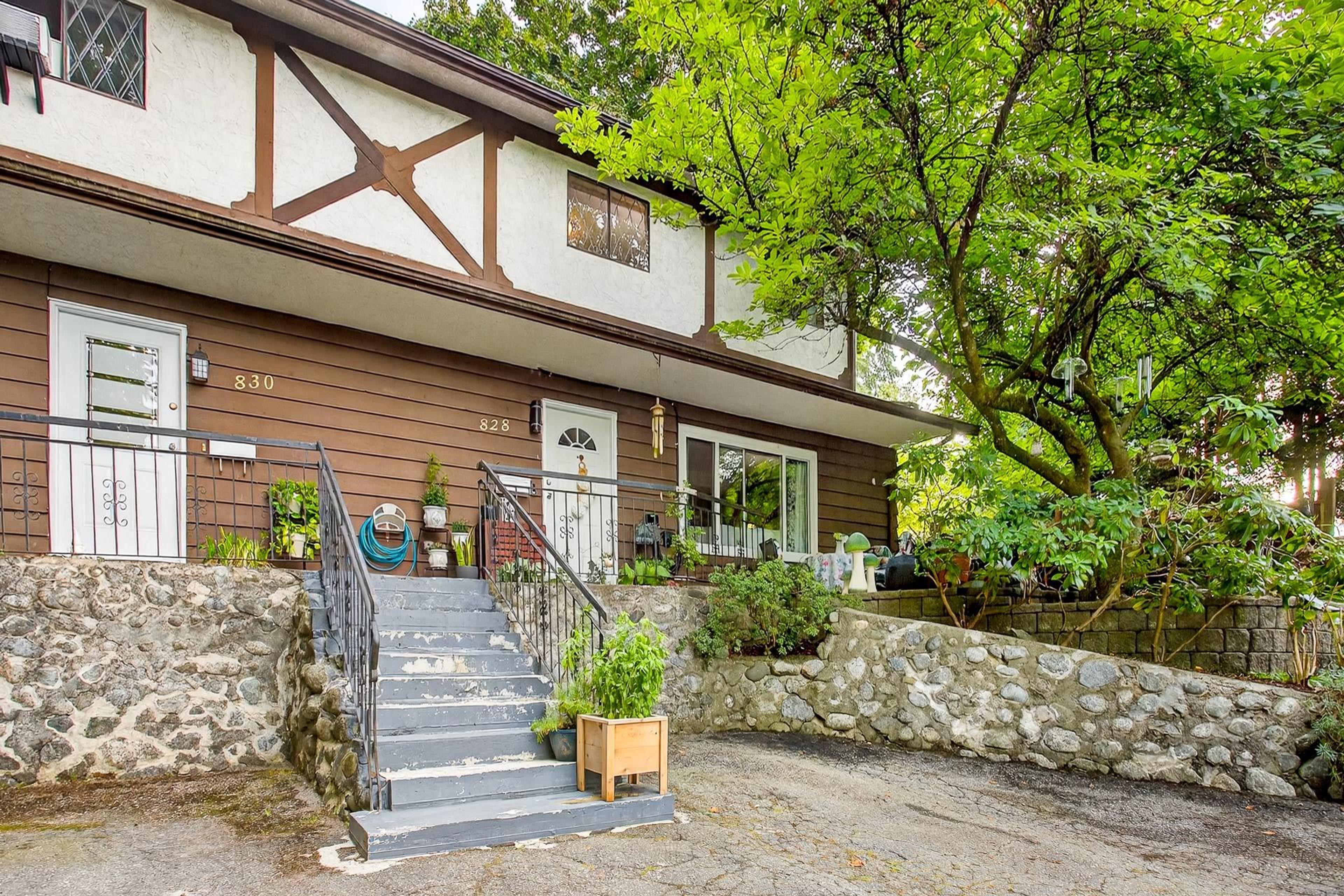 830 Ingersoll Avenue, Coquitlam - Exteriors - Photo 3