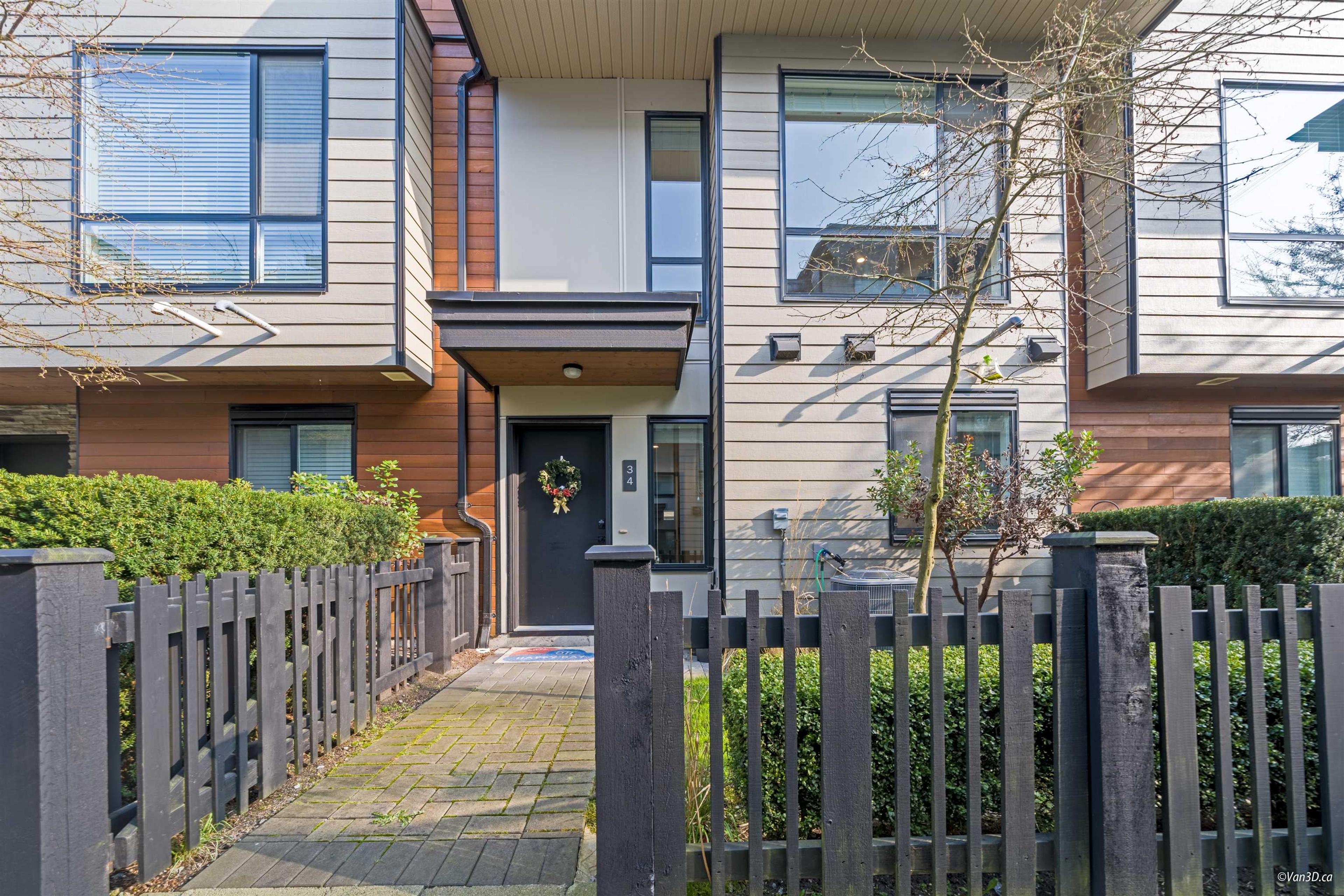 15688 28 Avenue, Surrey - Exteriors - Photo 3