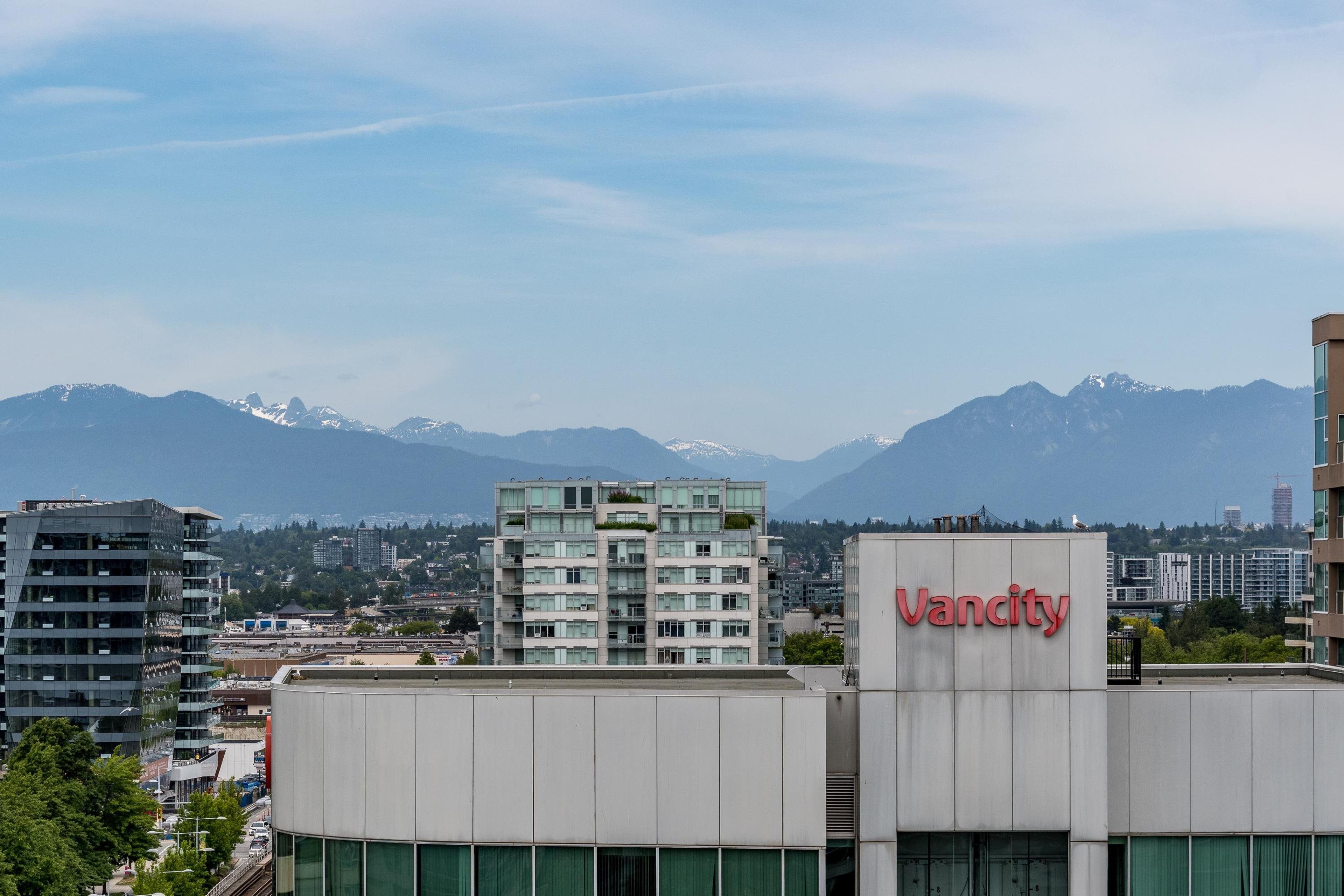 6068 No. 3 Road, Richmond - Exteriors - Photo 1