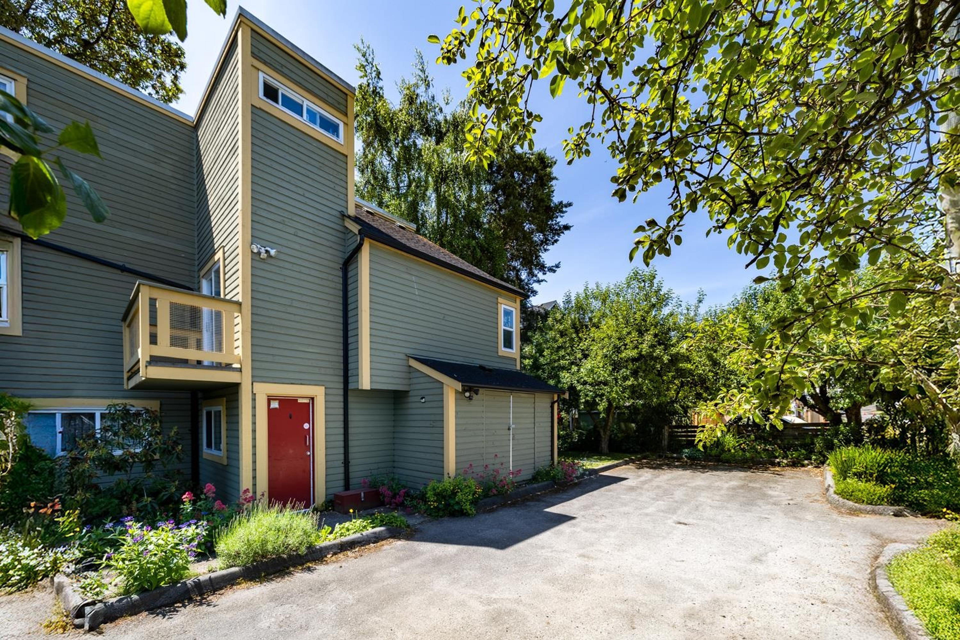 765 Keefer Street, Vancouver - Exteriors - Photo 2