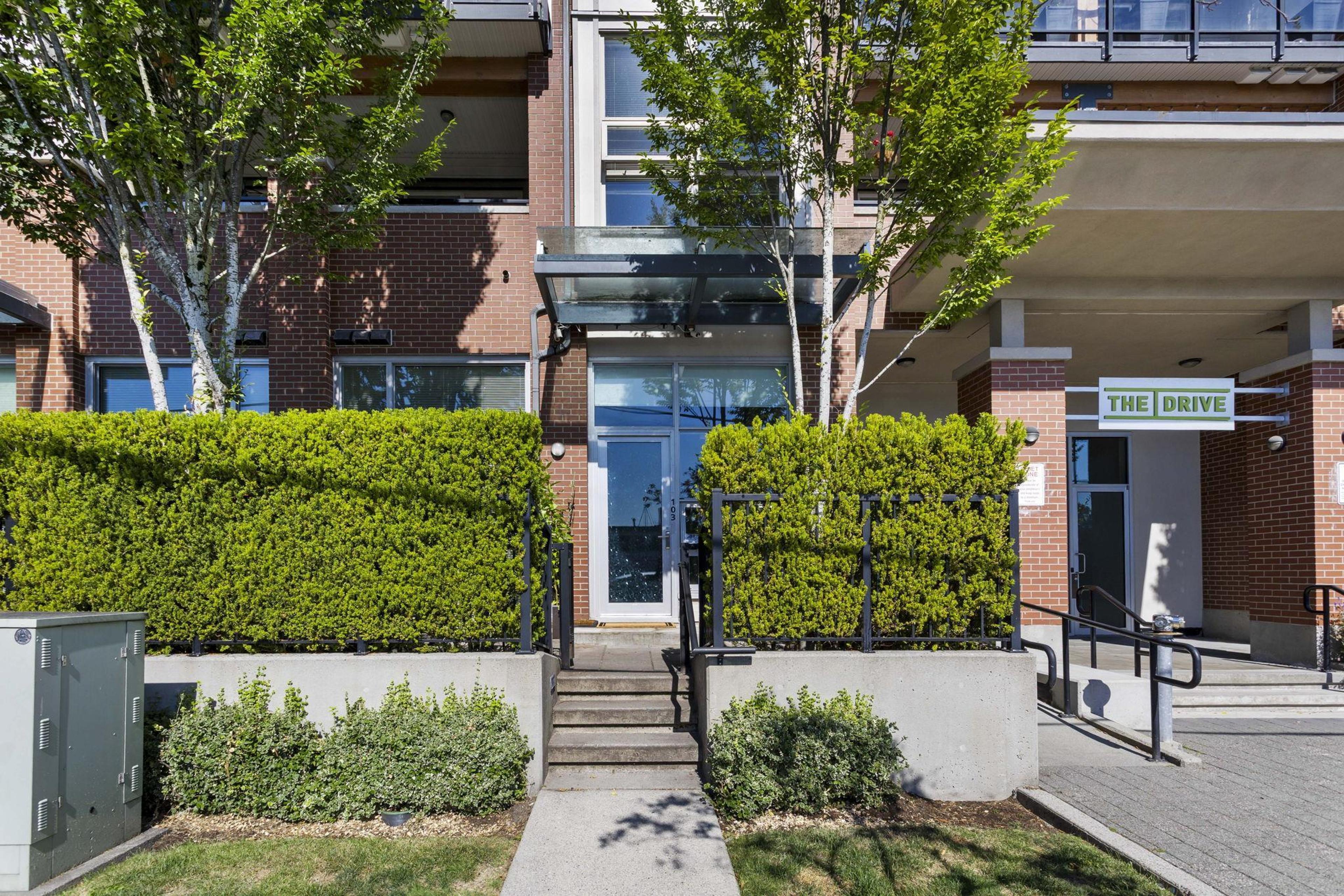 1182 W 16th Street, North Vancouver - Exteriors - Photo 5