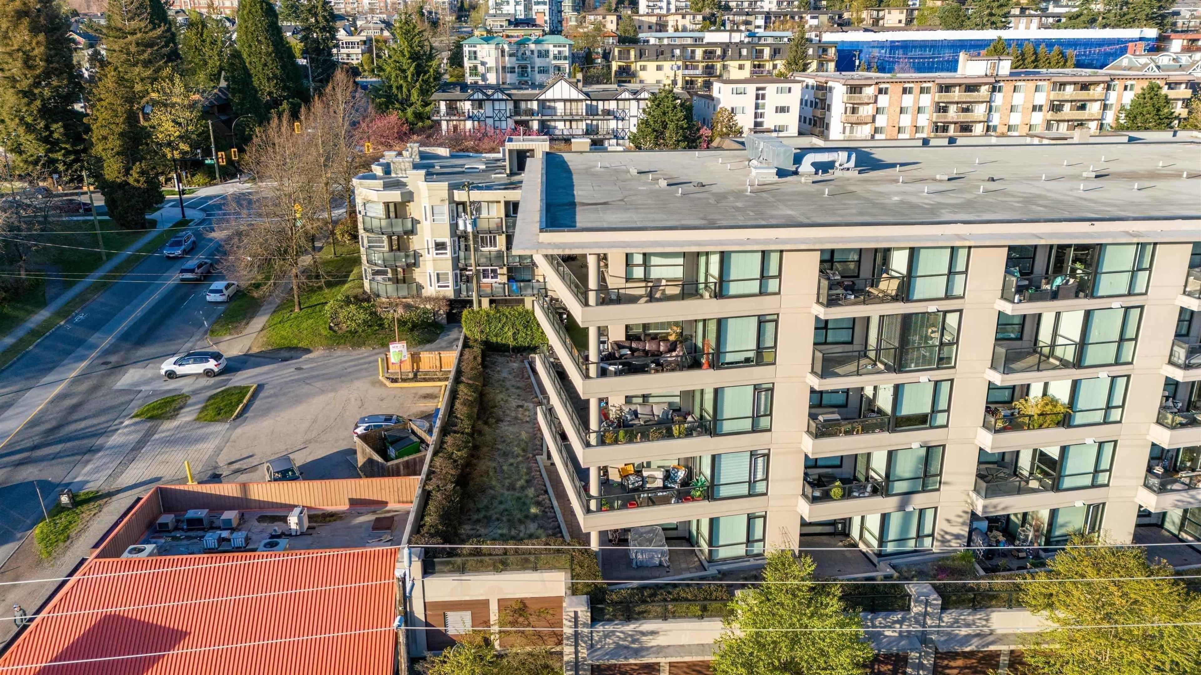 160 W 3rd Street, North Vancouver - Exteriors - Drone/Aerial View - Photo 2